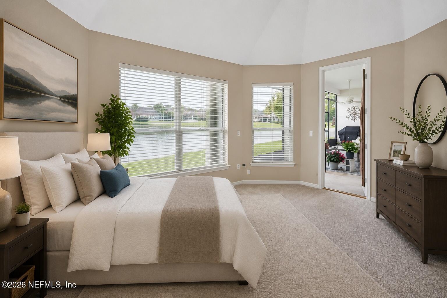 1928 MOORINGS Circle