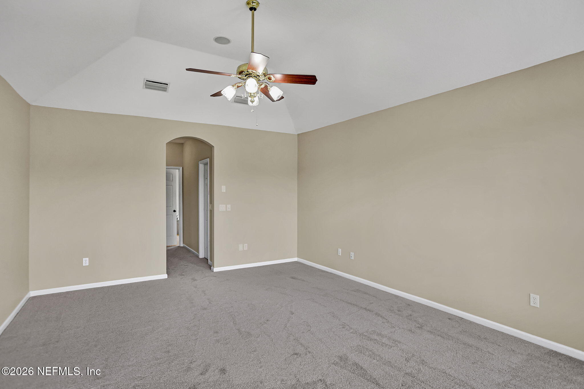 1928 MOORINGS Circle