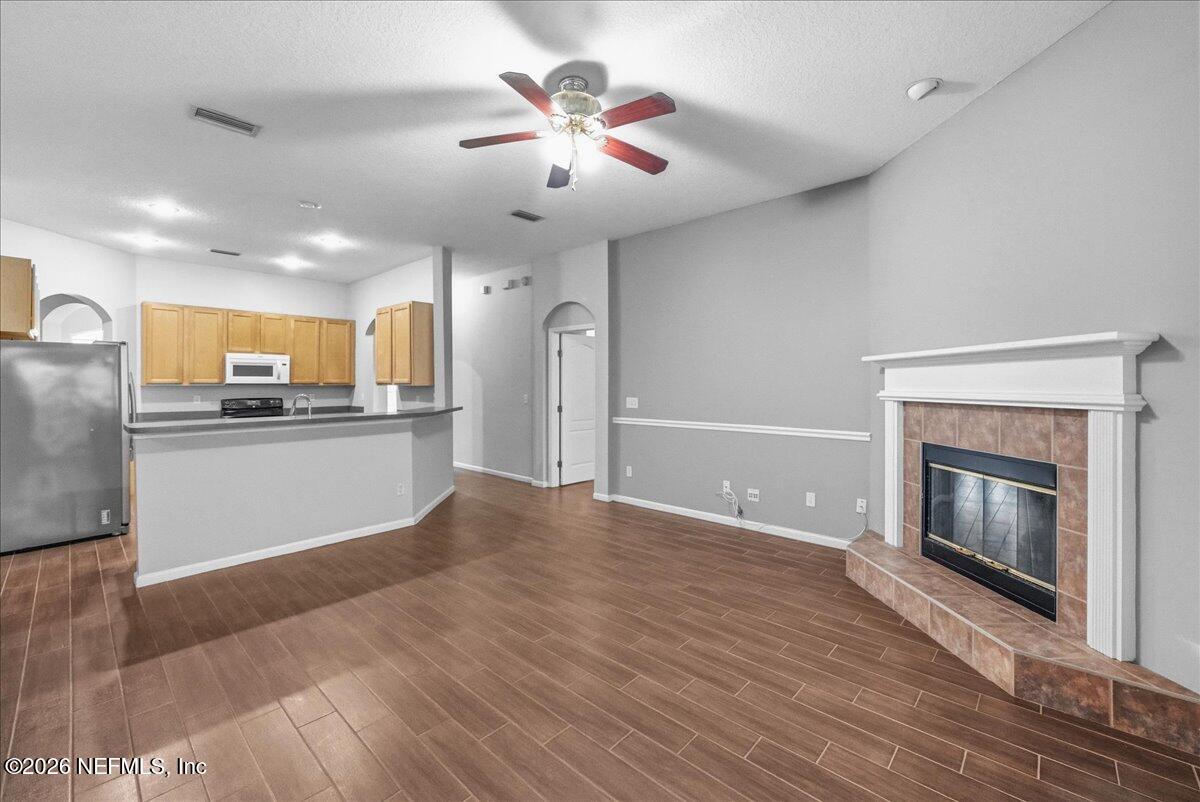 8871 CANOPY OAKS Drive