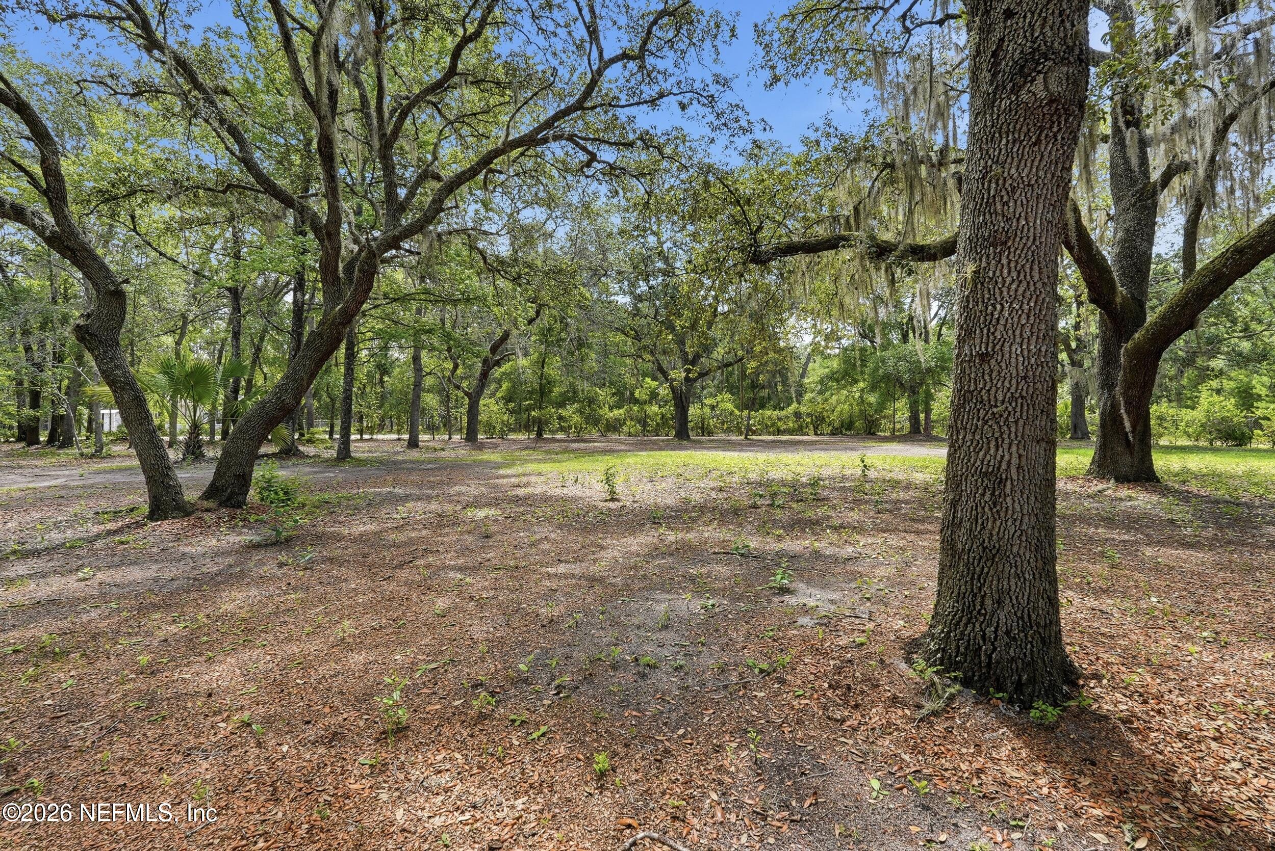246 AZALEA Avenue