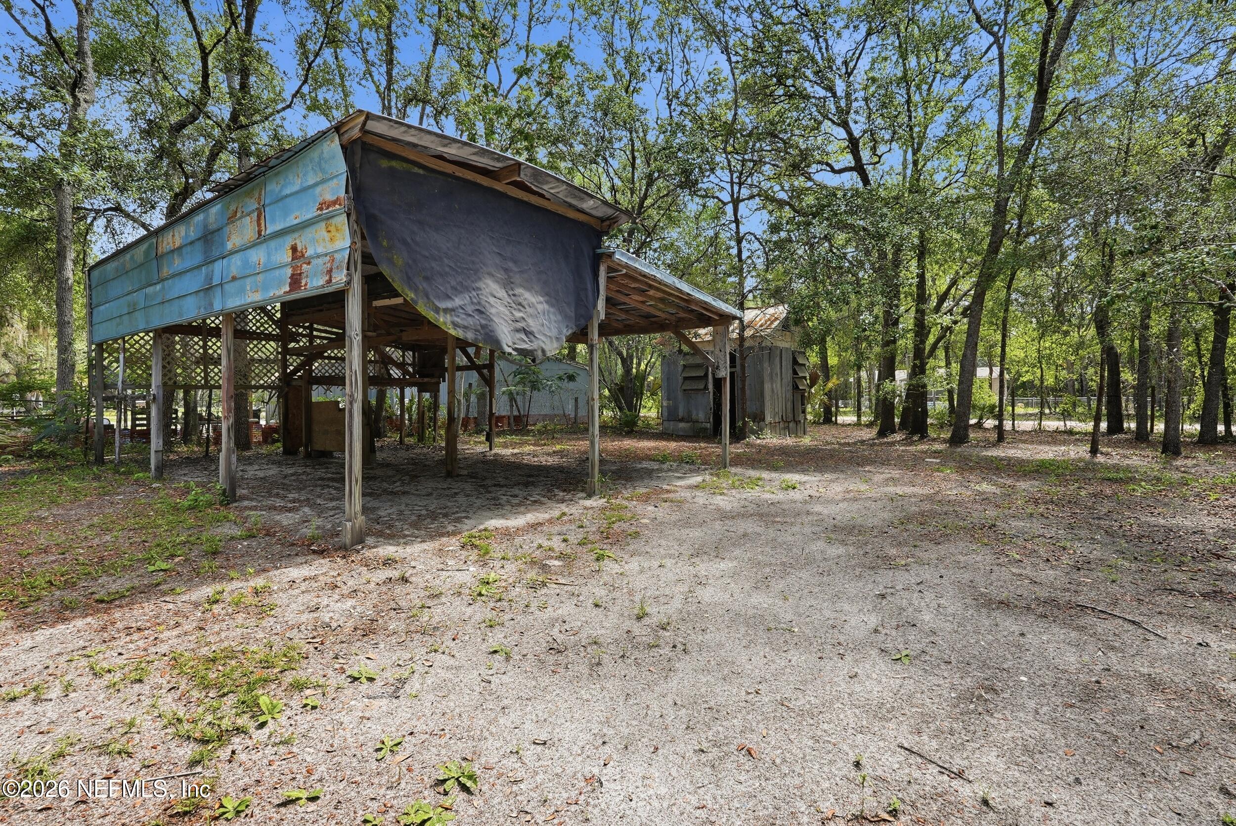 246 AZALEA Avenue