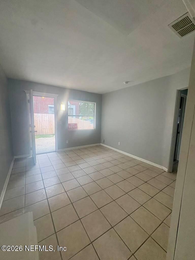 429 W 18TH Street