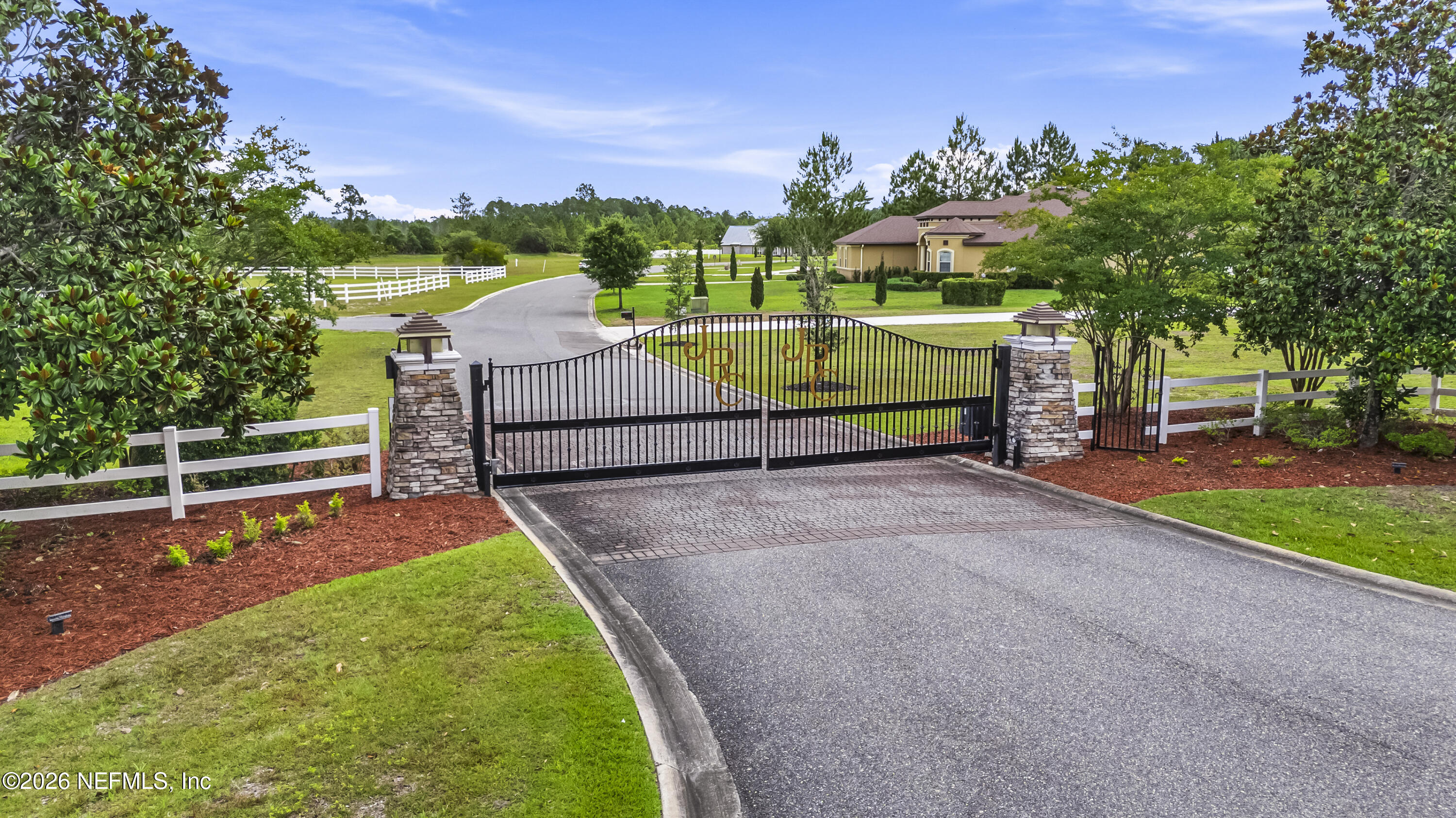 10177 FAIR HILL Court