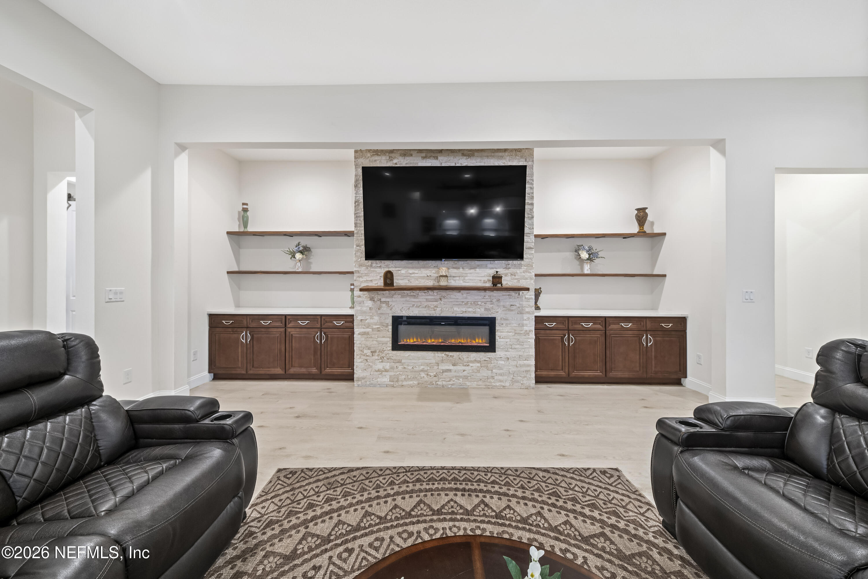 10177 FAIR HILL Court