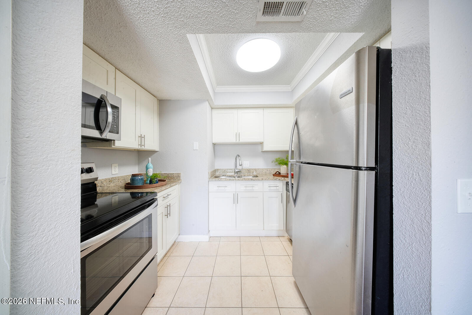 100 FAIRWAY PARK Boulevard 2102