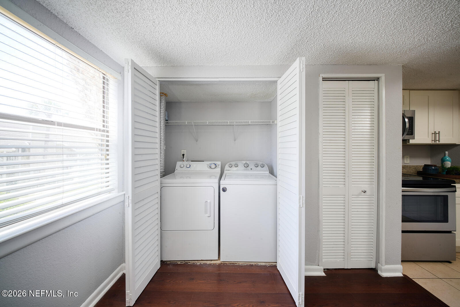 100 FAIRWAY PARK Boulevard 2102