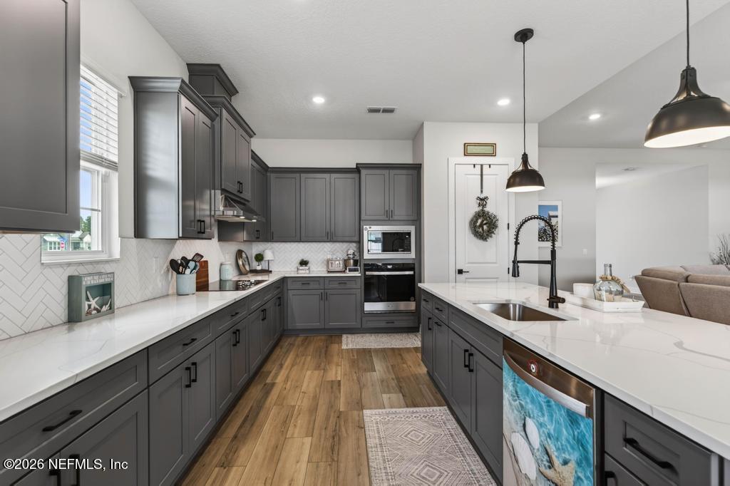 36004 PITCH Lane