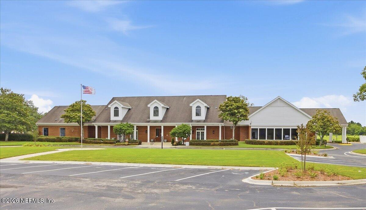 2625 COUNTRY CLUB Boulevard