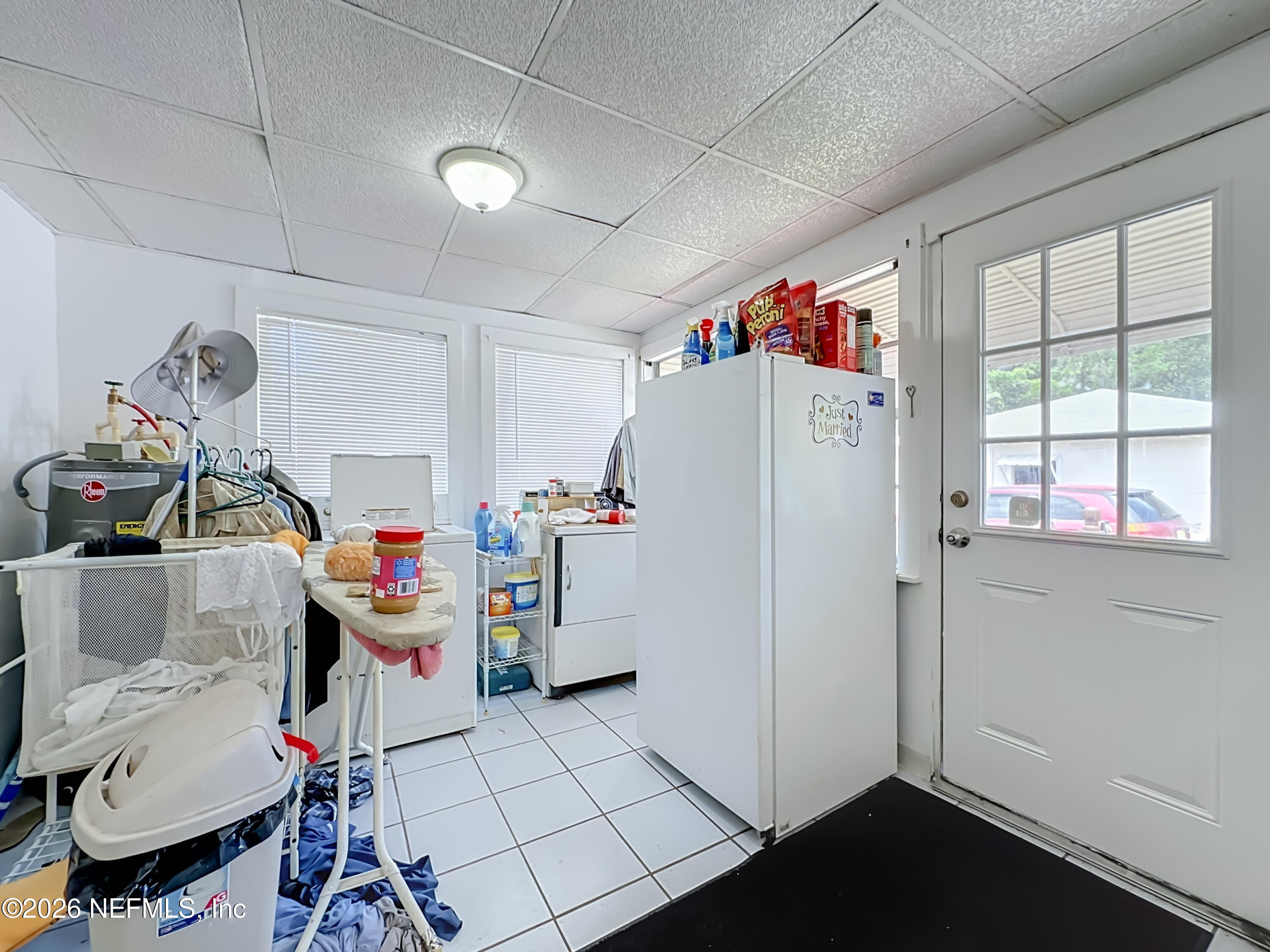 271 E 48TH Street