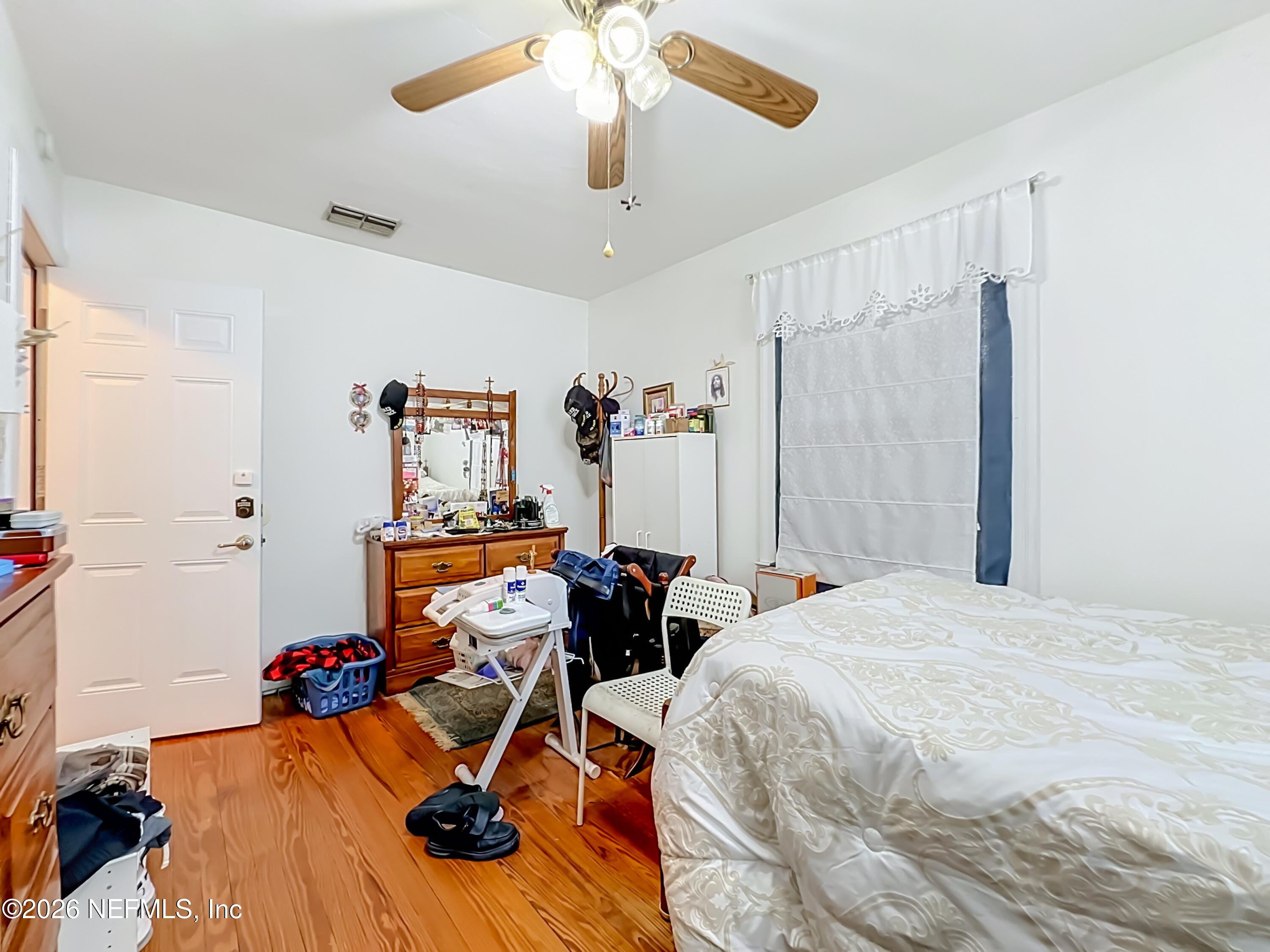 271 E 48TH Street