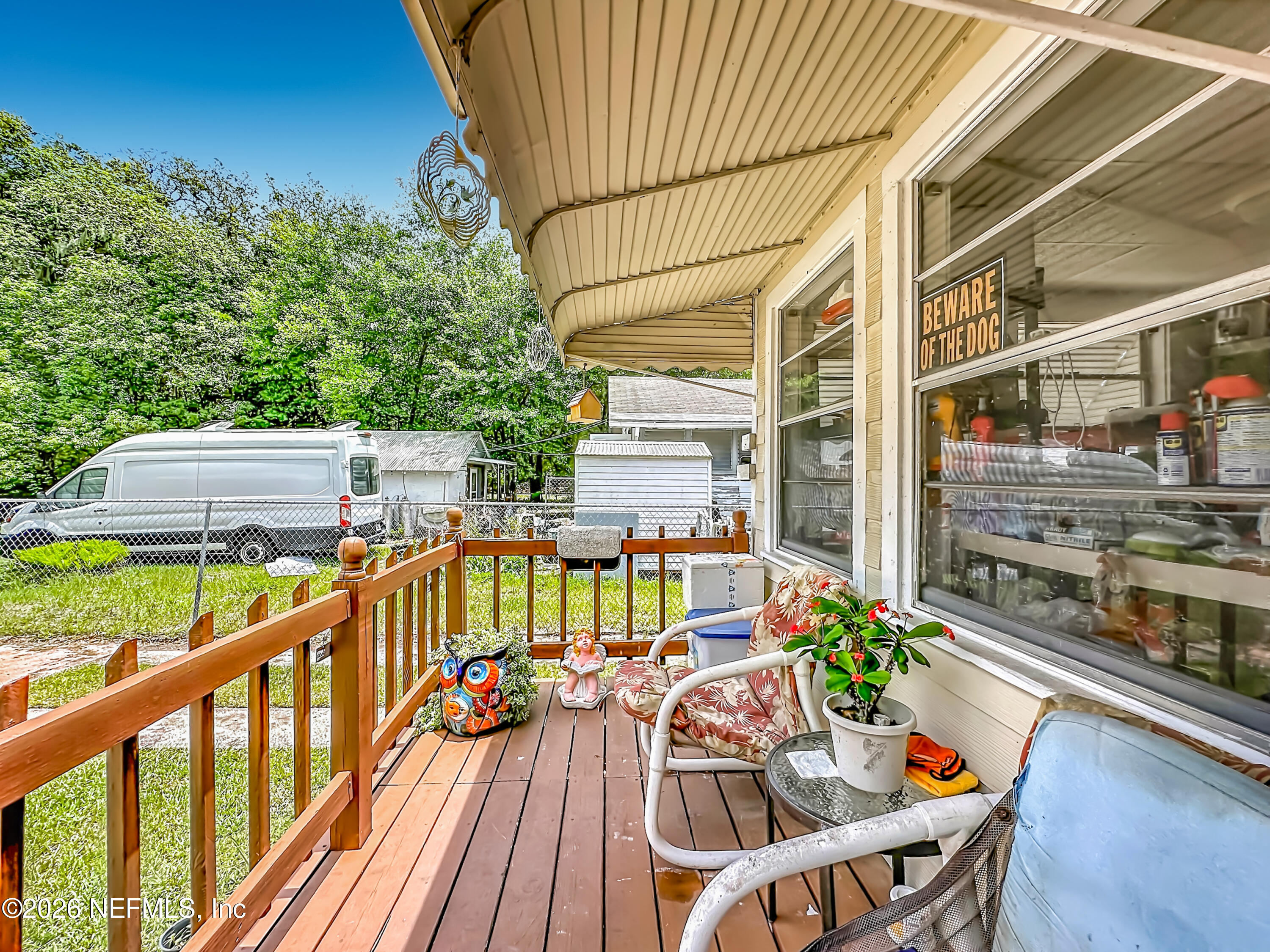 271 E 48TH Street