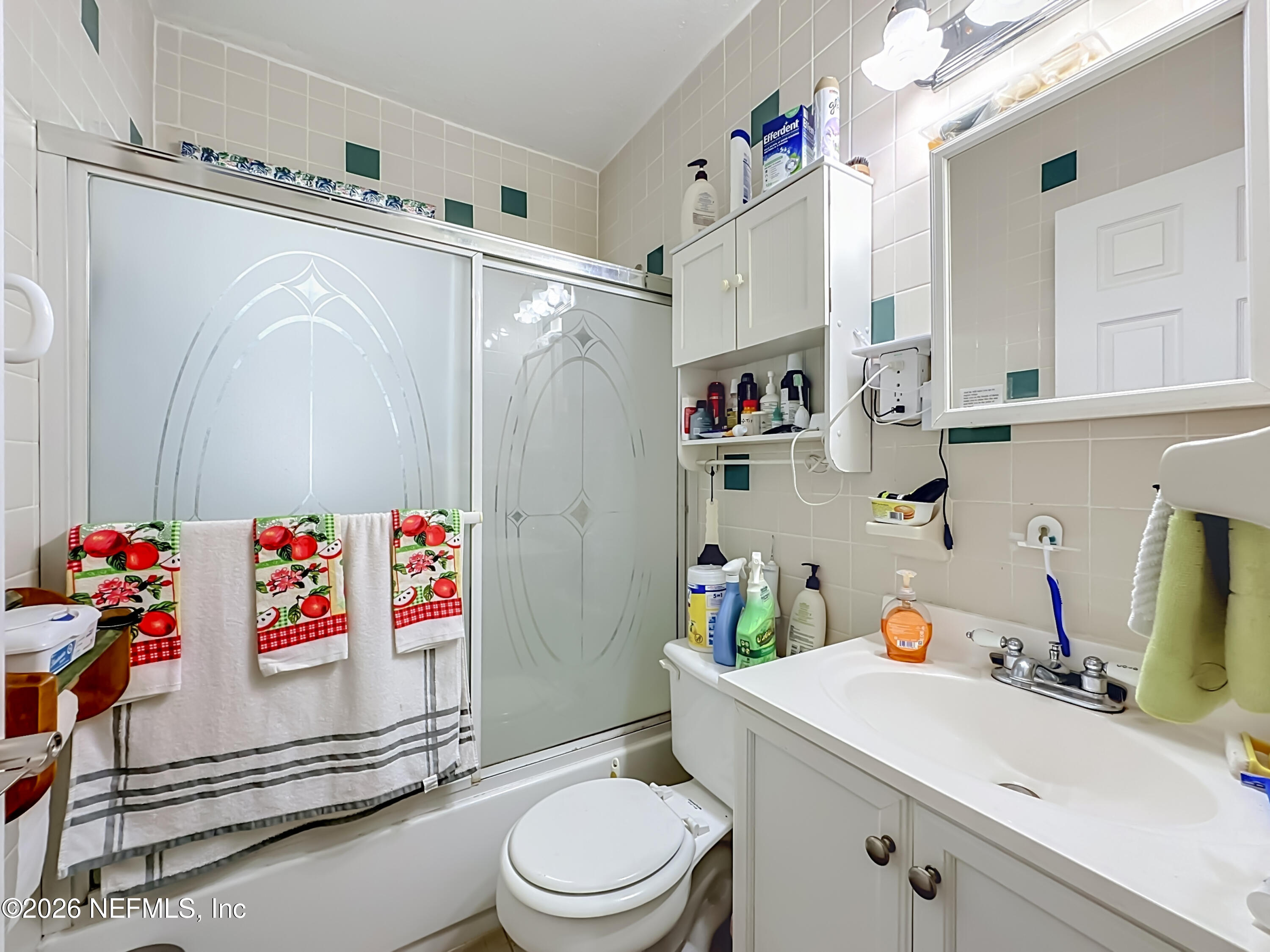 271 E 48TH Street