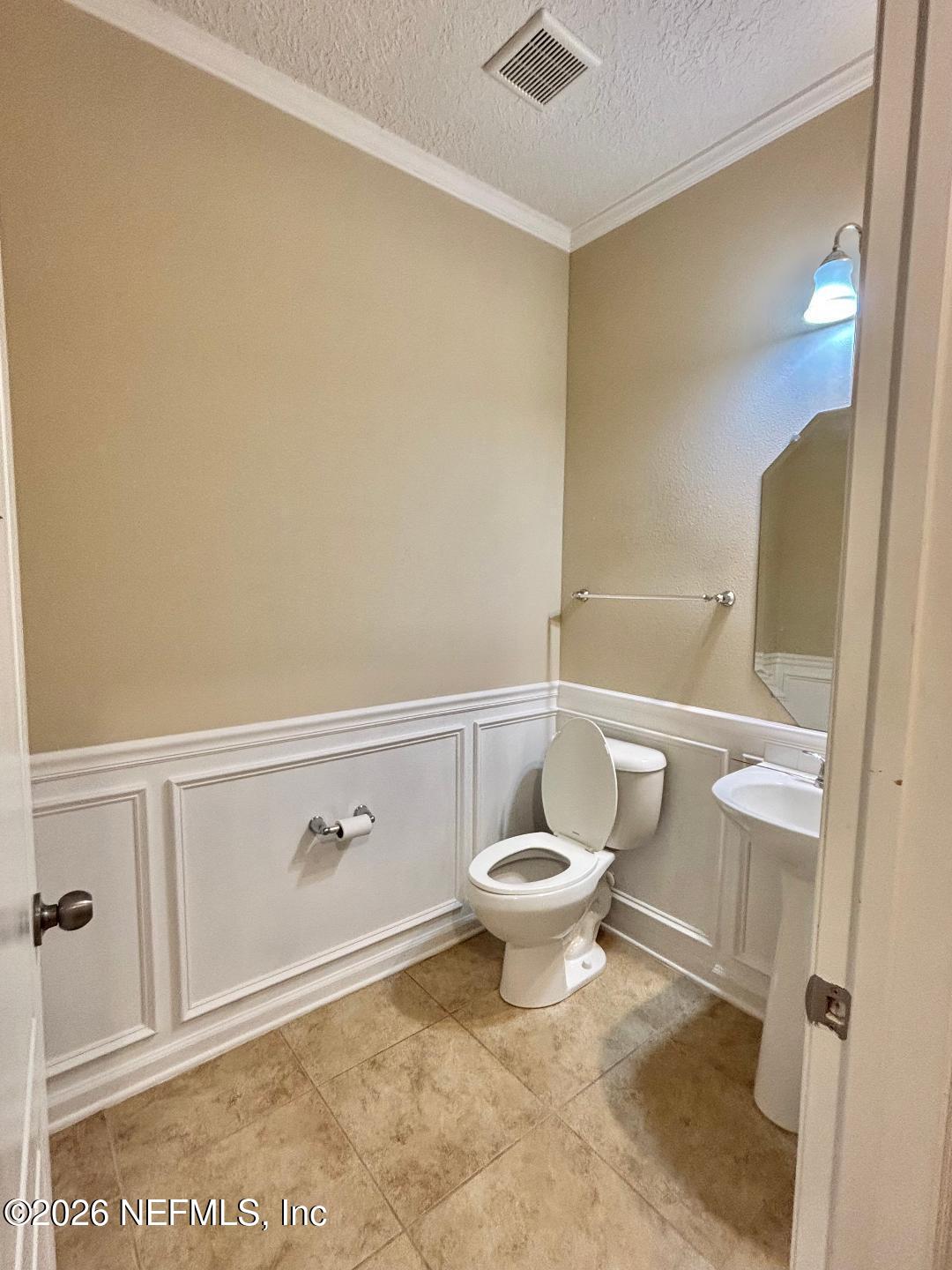 11337 GLENLAUREL ESTATES Drive