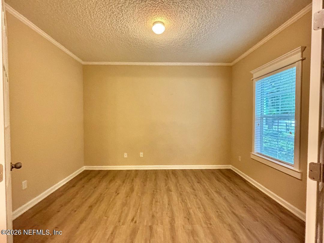 11337 GLENLAUREL ESTATES Drive