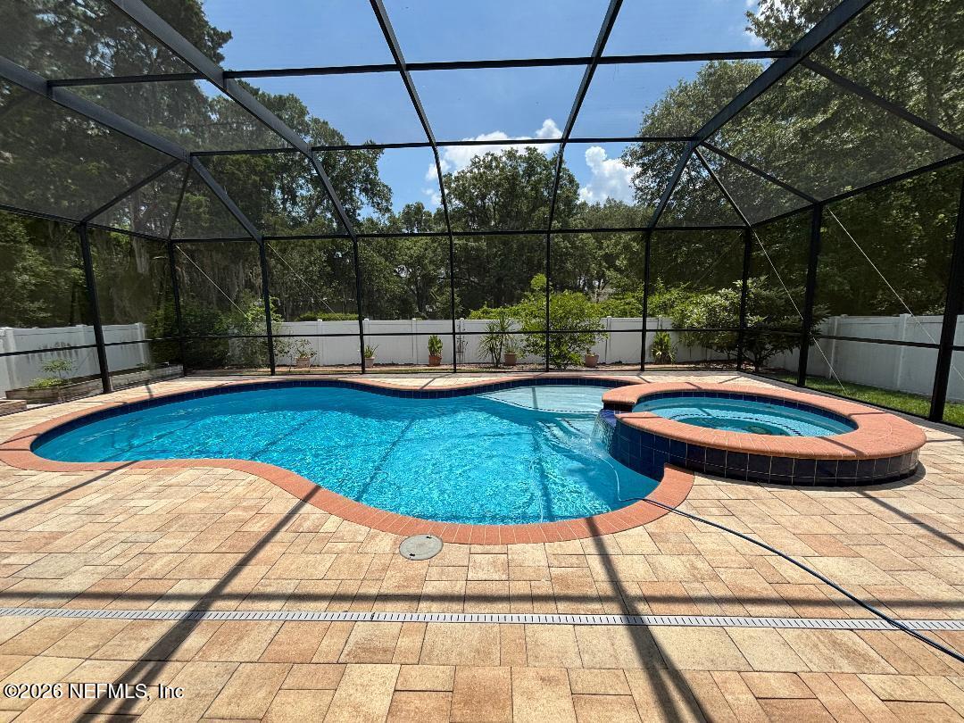 11337 GLENLAUREL ESTATES Drive