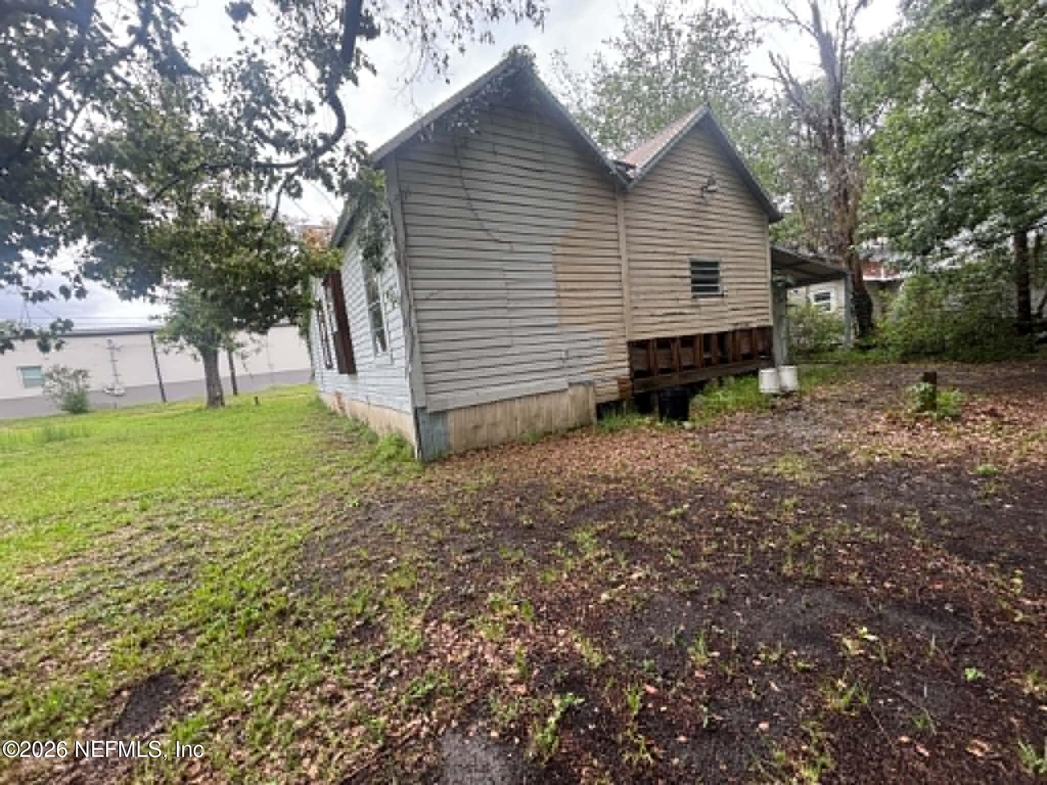 634 N CHERRY Street