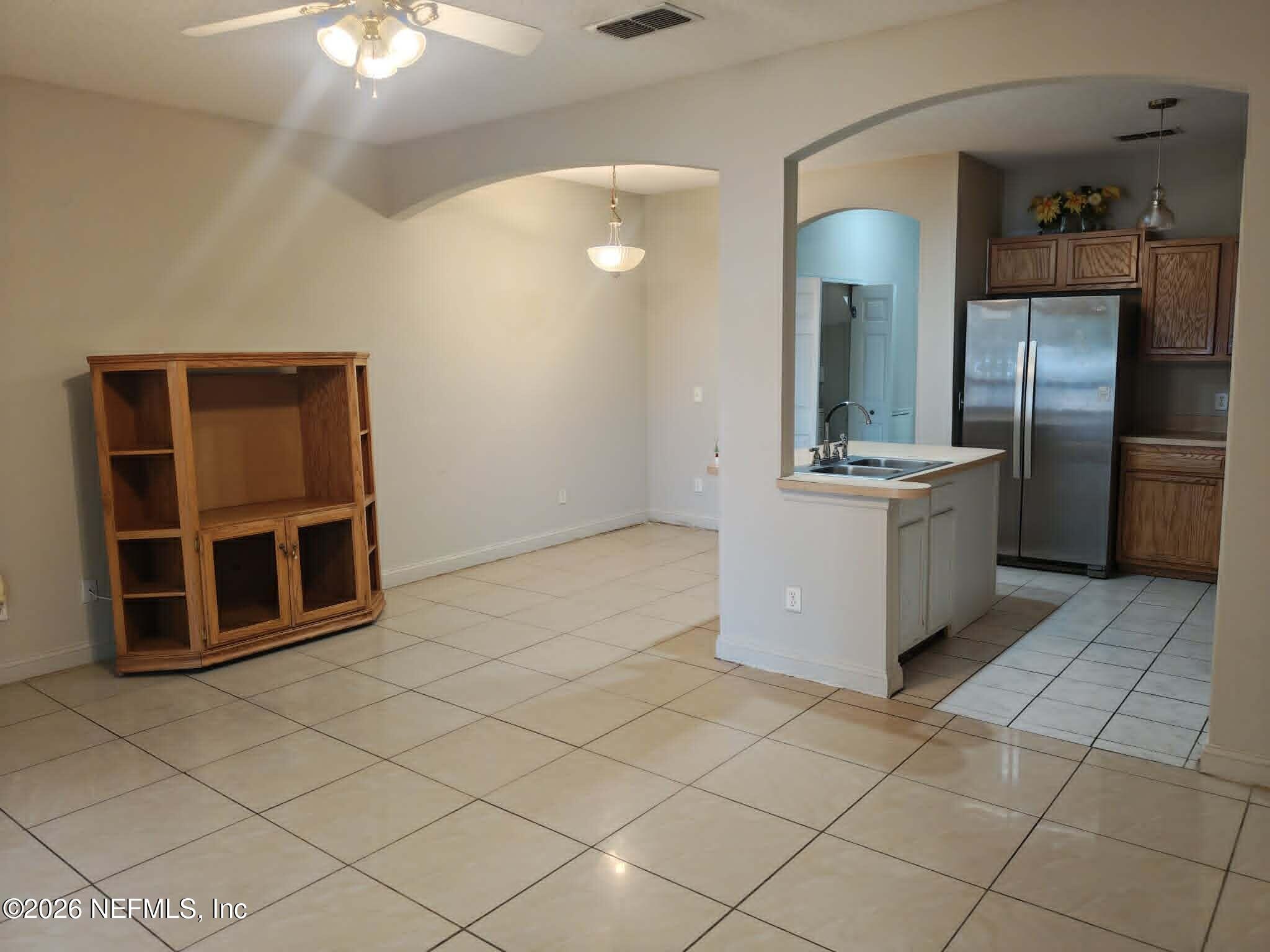 4665 BARNES Road