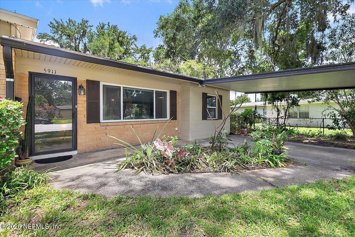 5911 MARTY Court