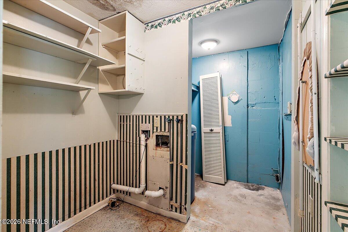 5911 MARTY Court
