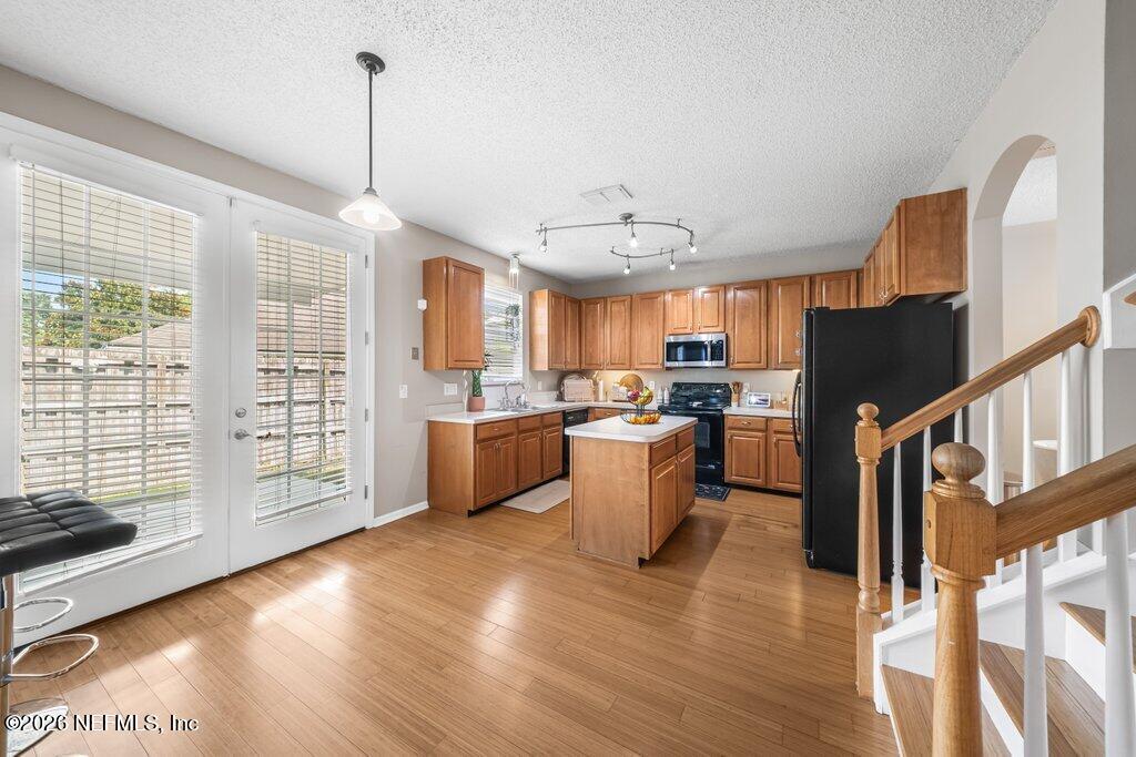 12529 CLIFFROSE Trail
