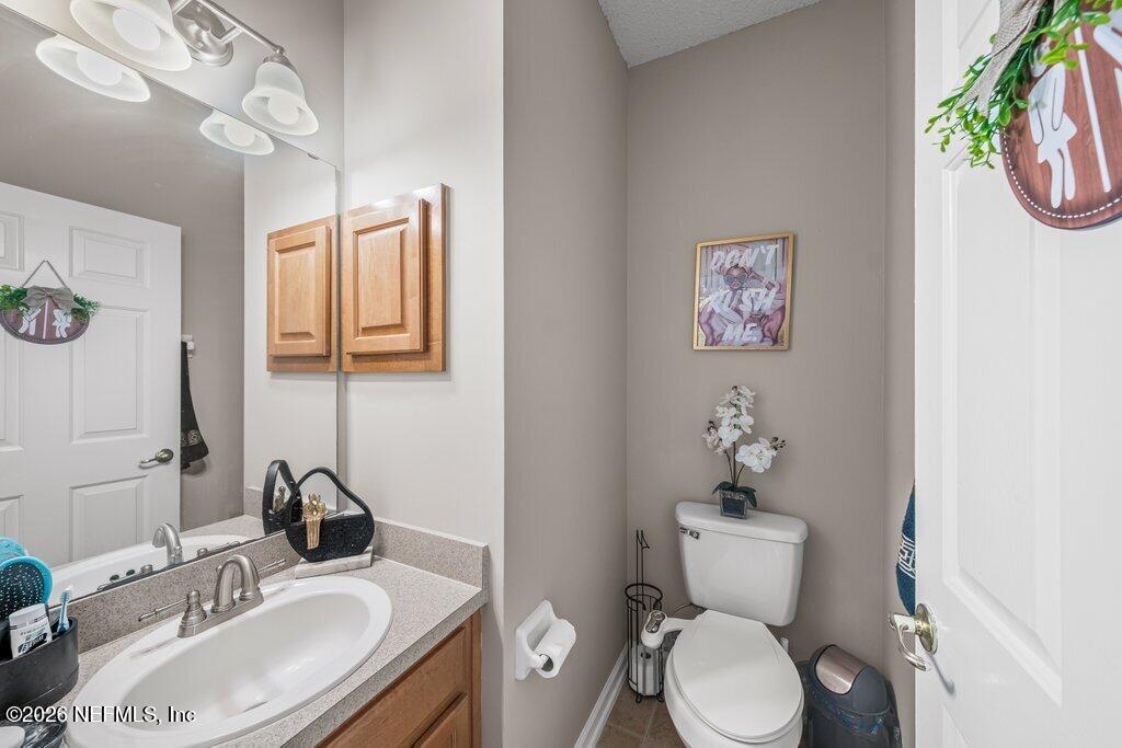 12529 CLIFFROSE Trail