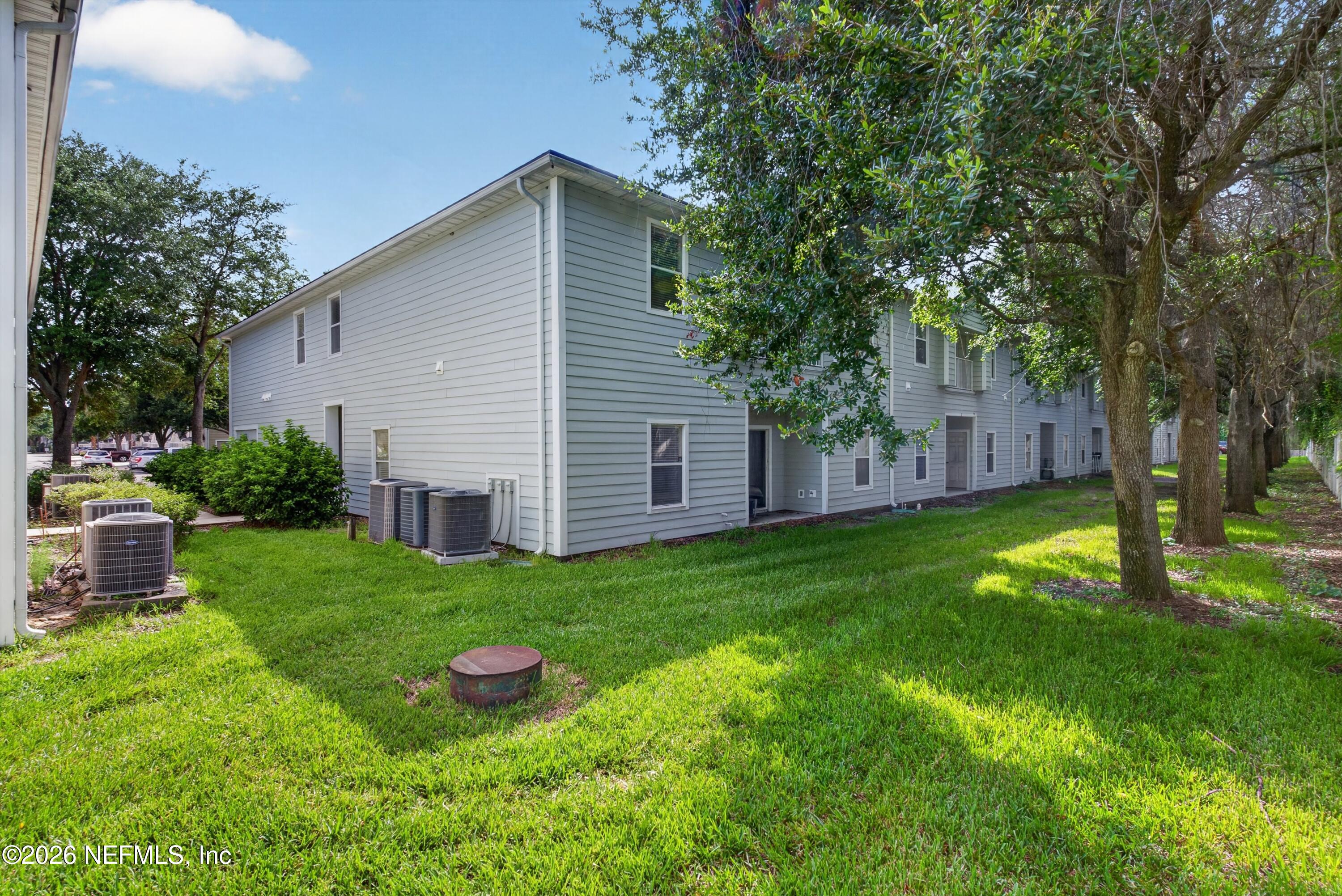 7047 DEER LODGE Circle 106