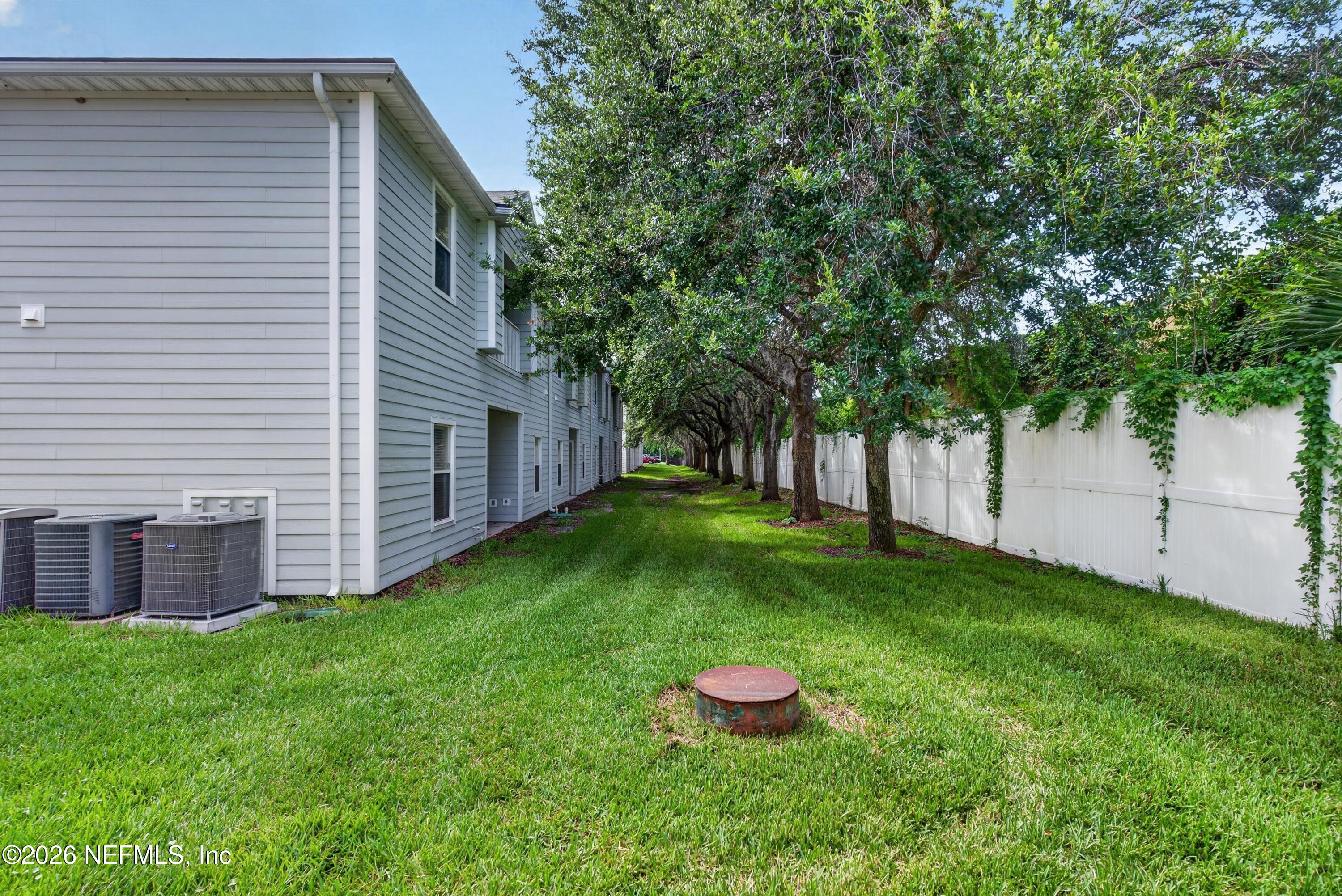 7047 DEER LODGE Circle 106