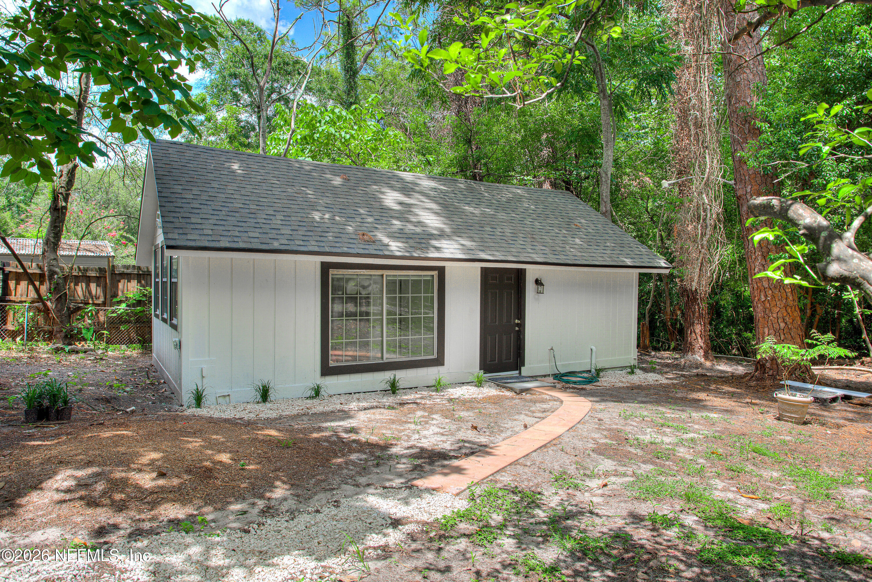 7227 WENDY Circle