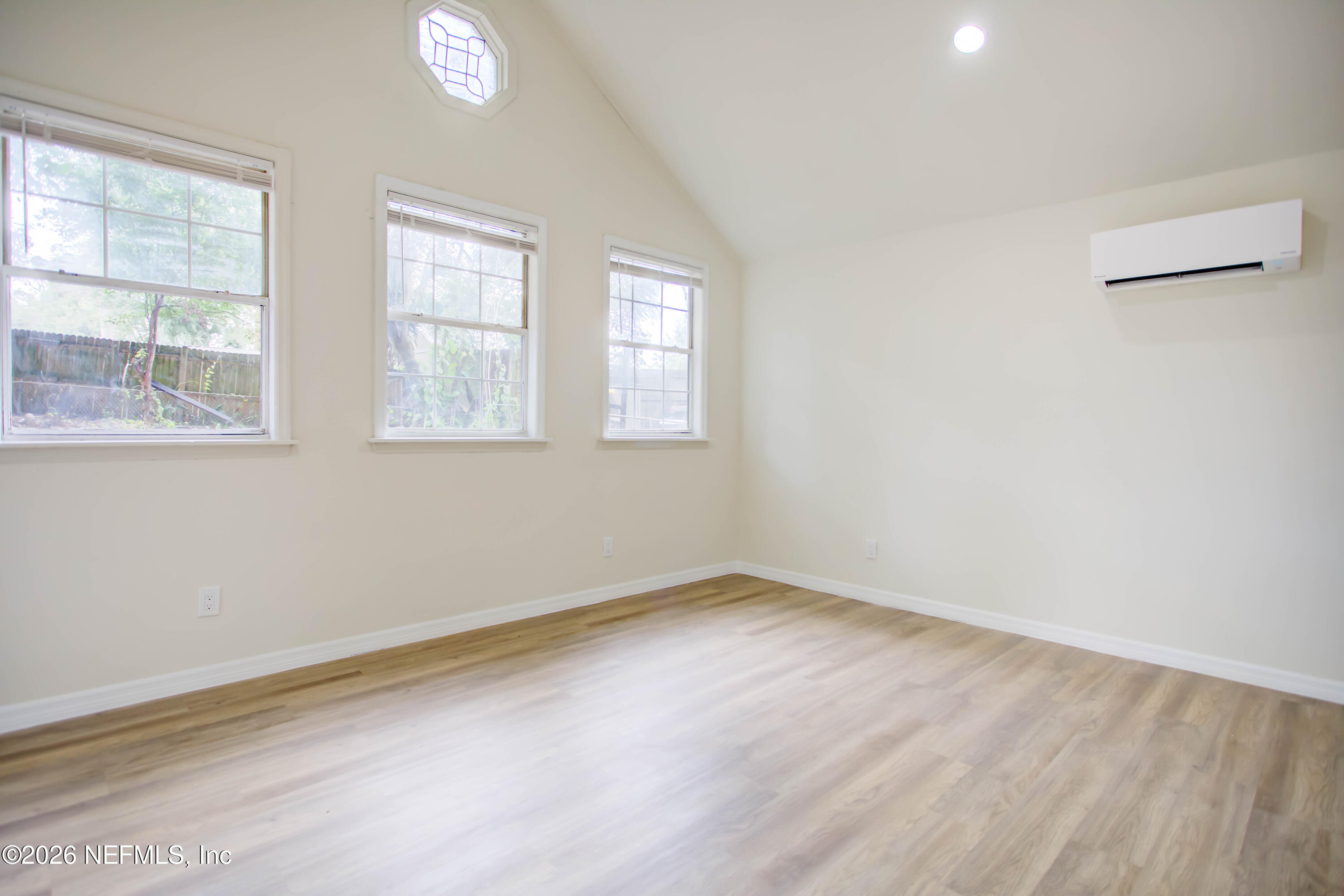 7227 WENDY Circle