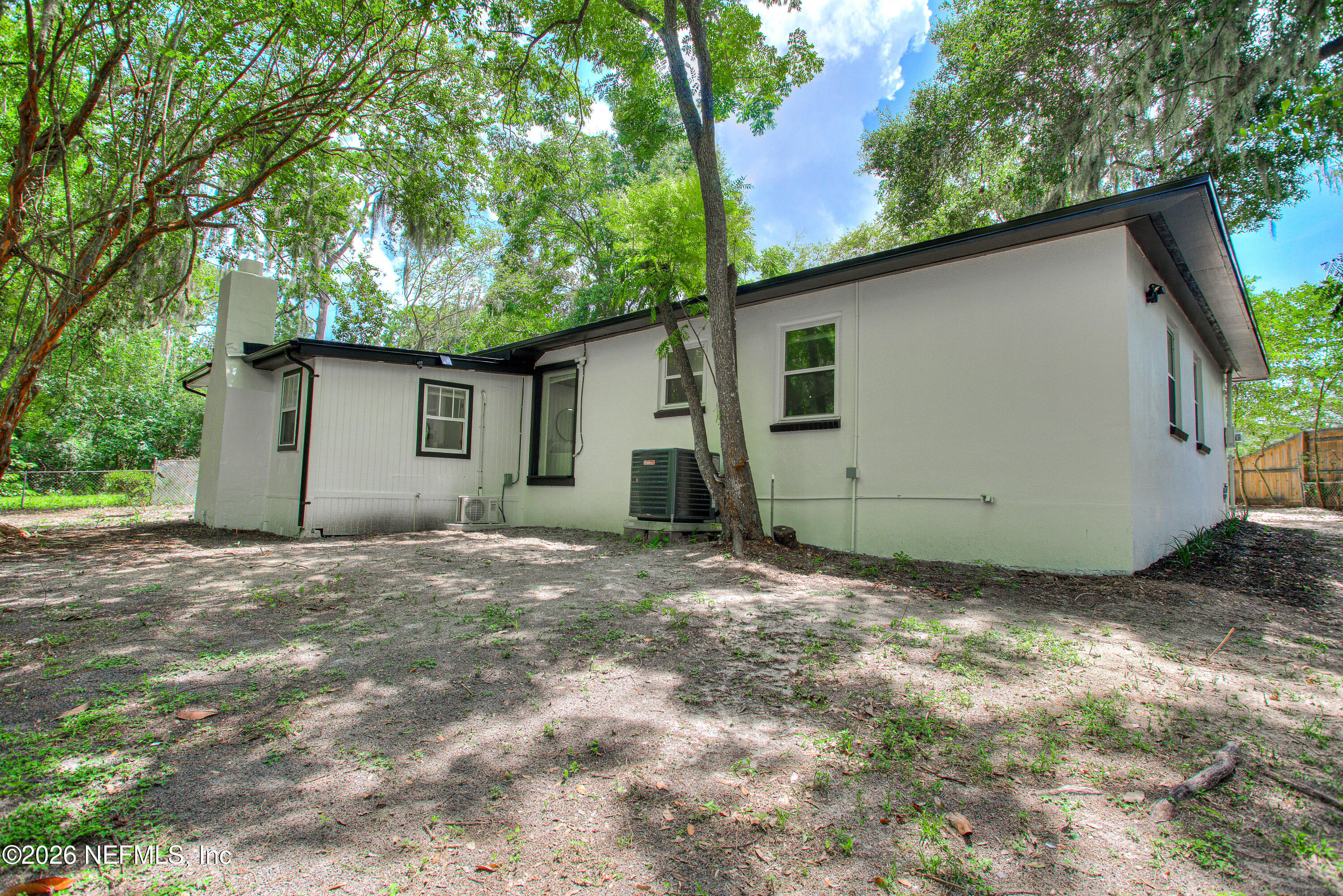 7227 WENDY Circle