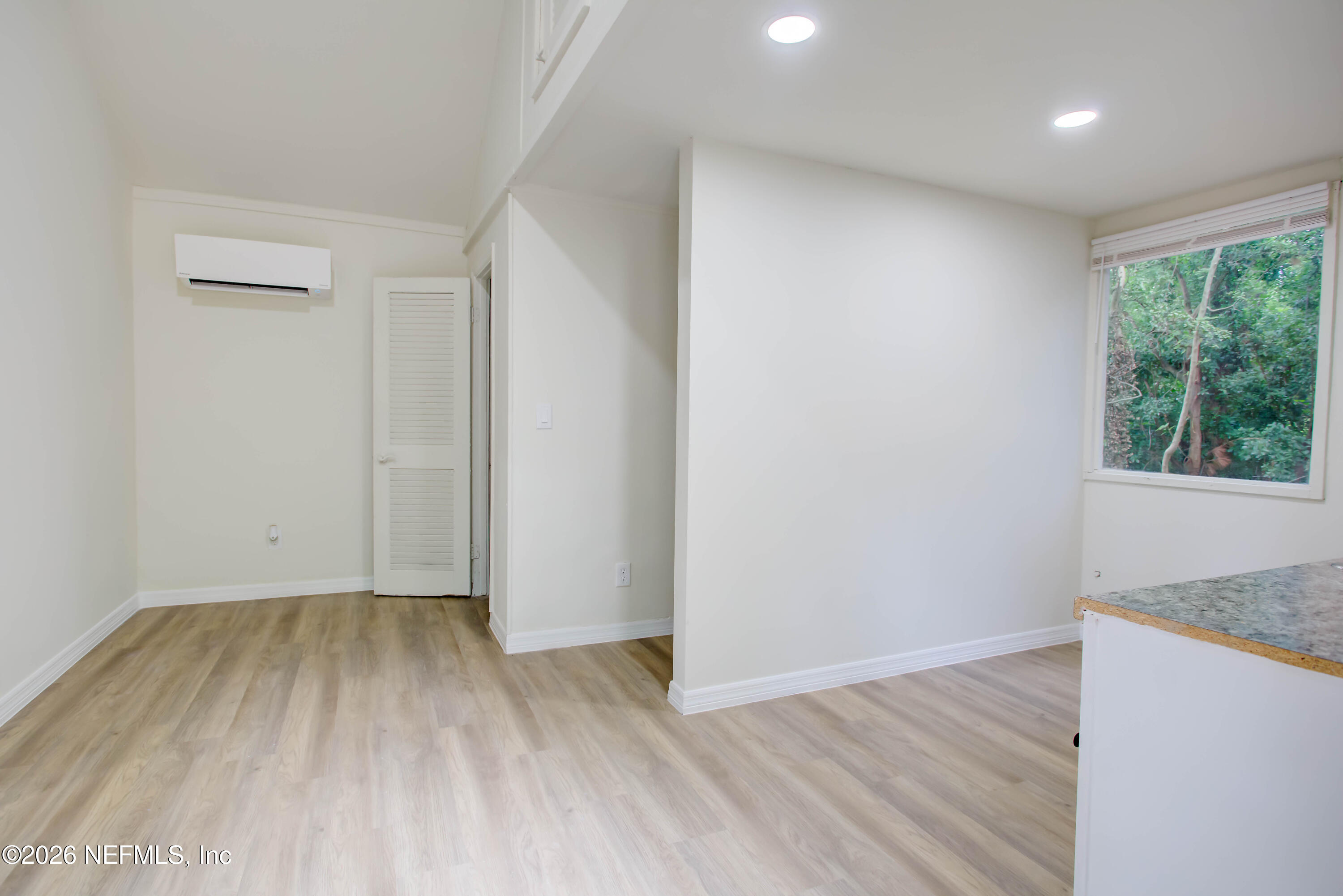 7227 WENDY Circle
