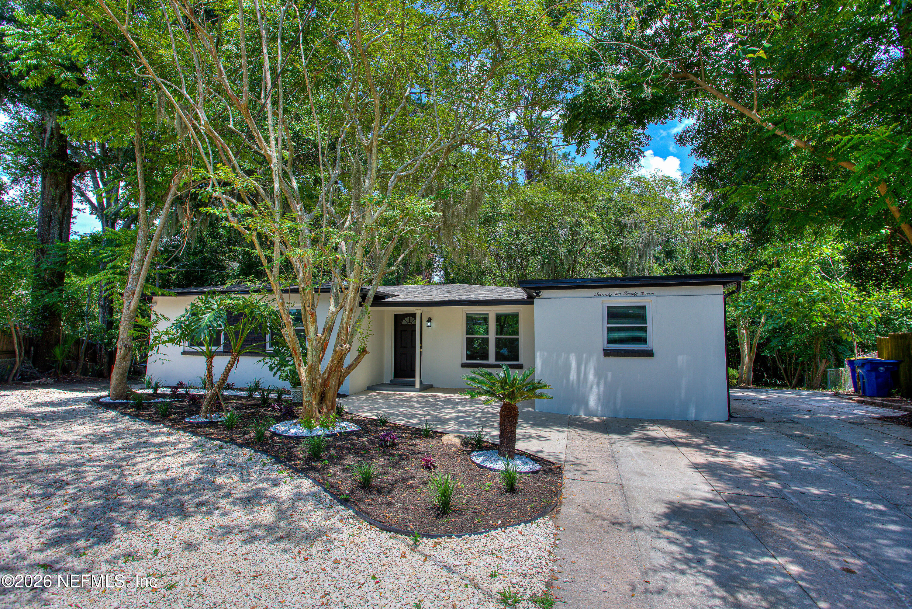 7227 WENDY Circle