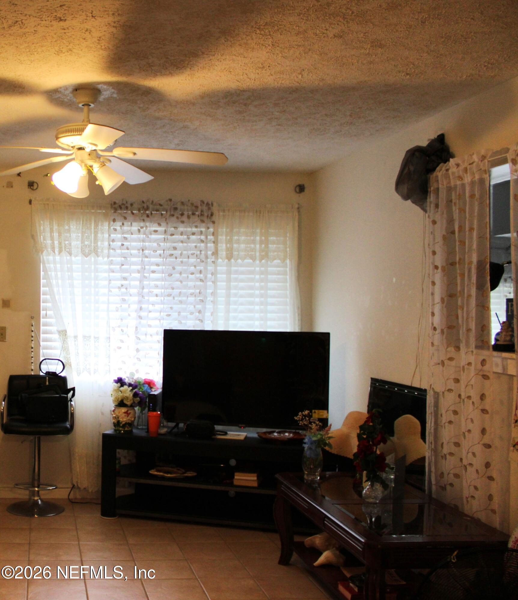 6721 ZIRCON Drive