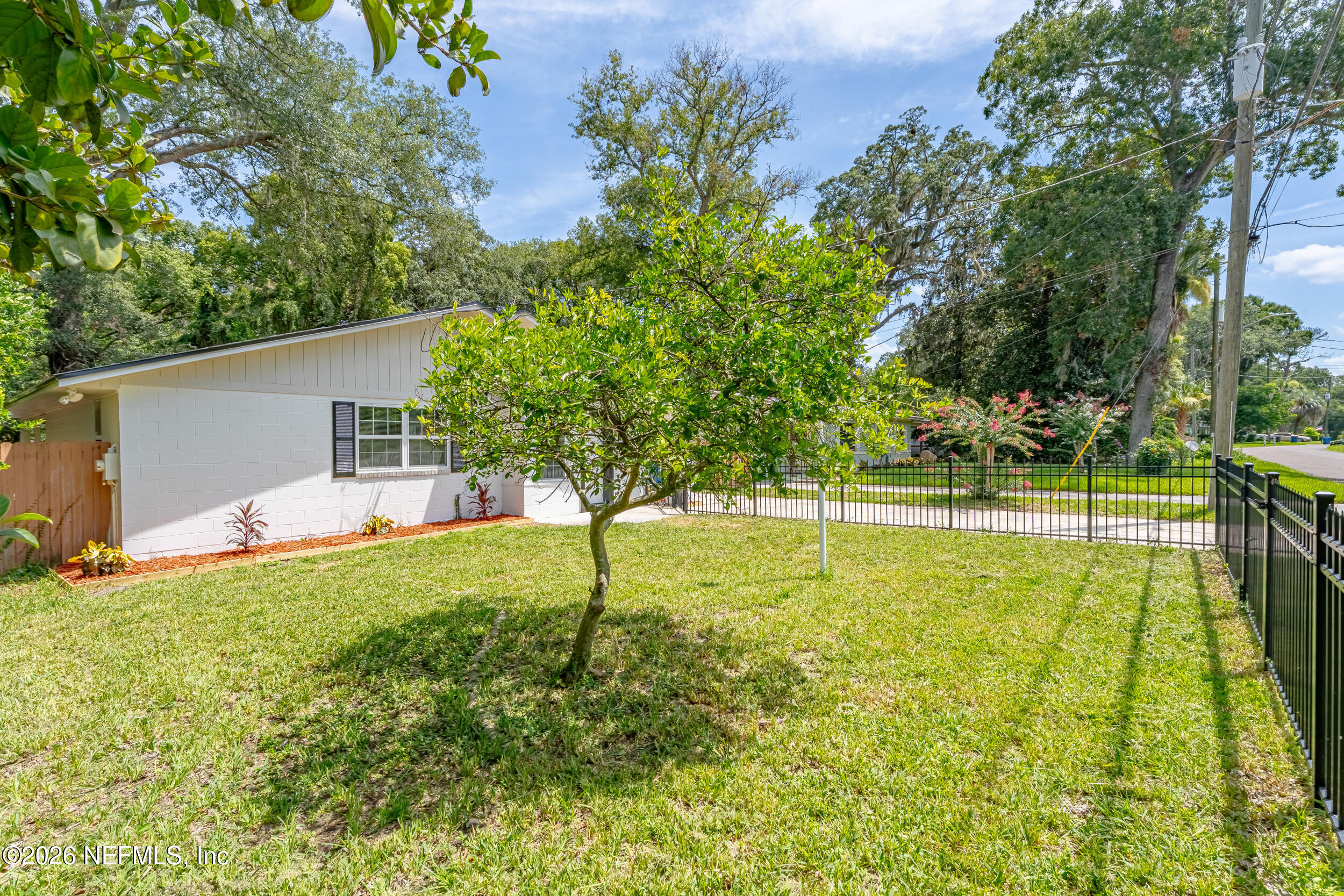 5331 N NORTH RIVER Road