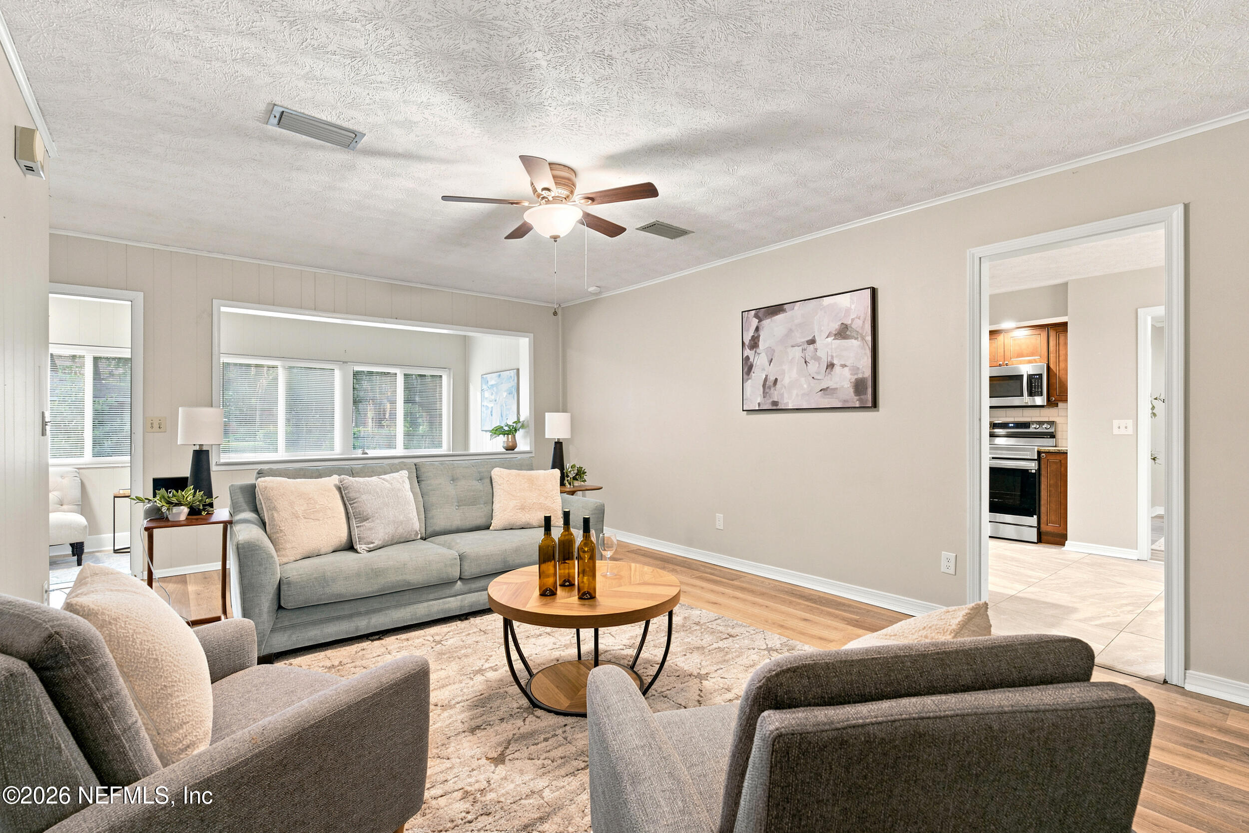 5333 JOHN REYNOLDS Drive