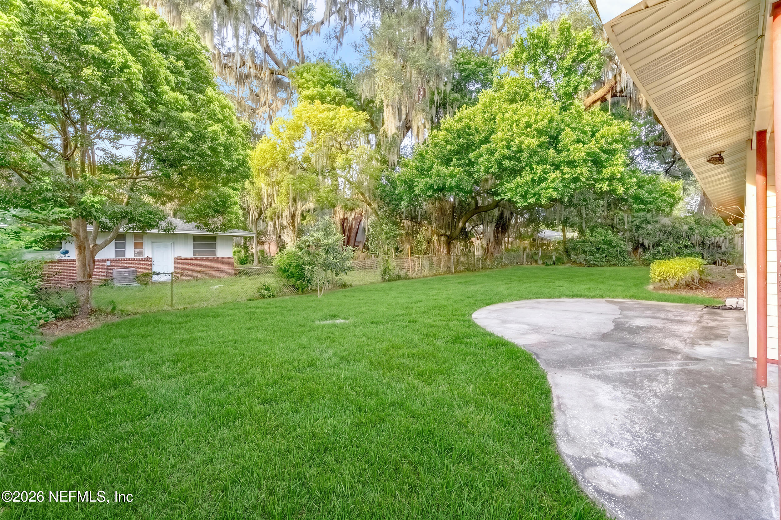 5333 JOHN REYNOLDS Drive