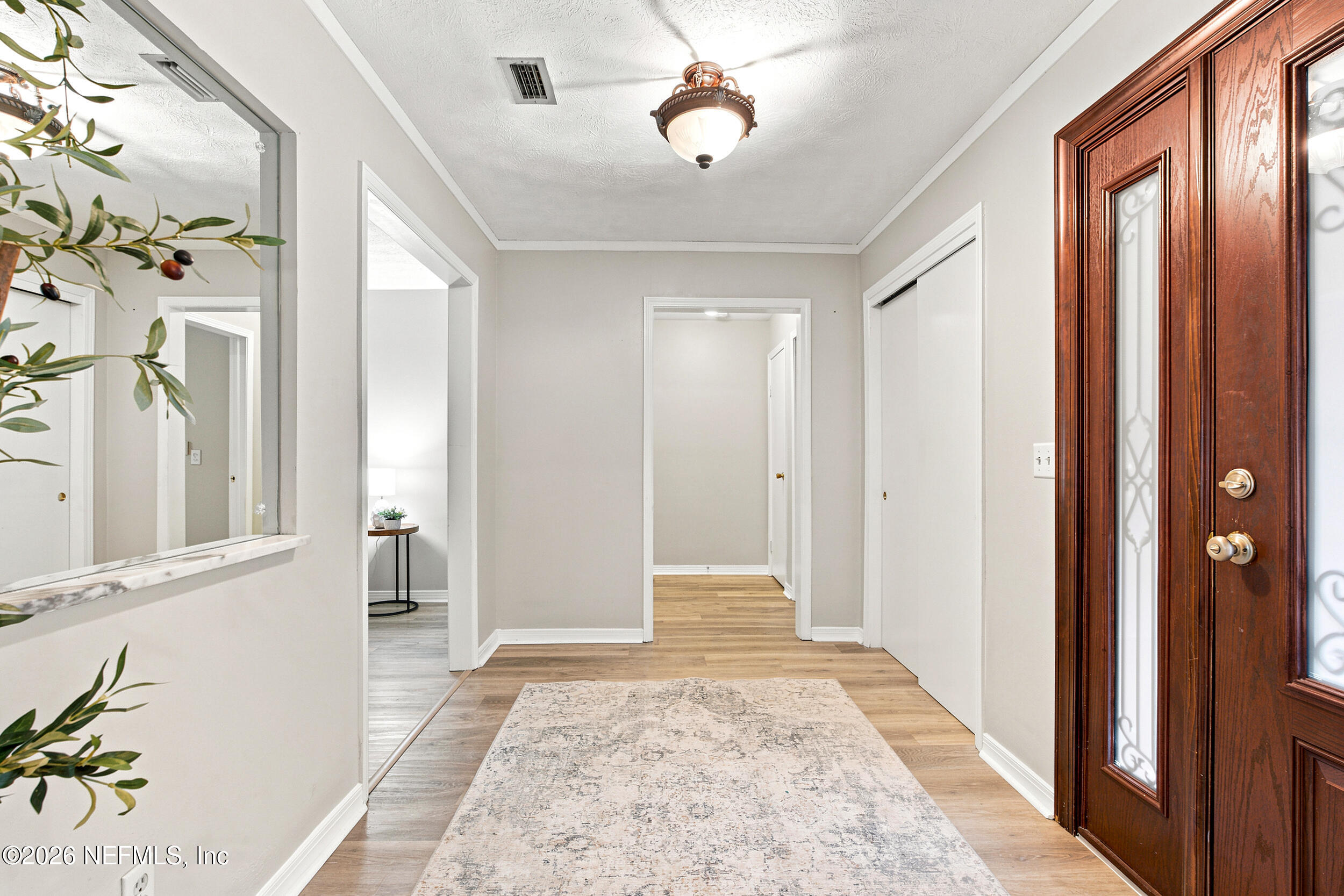 5333 JOHN REYNOLDS Drive