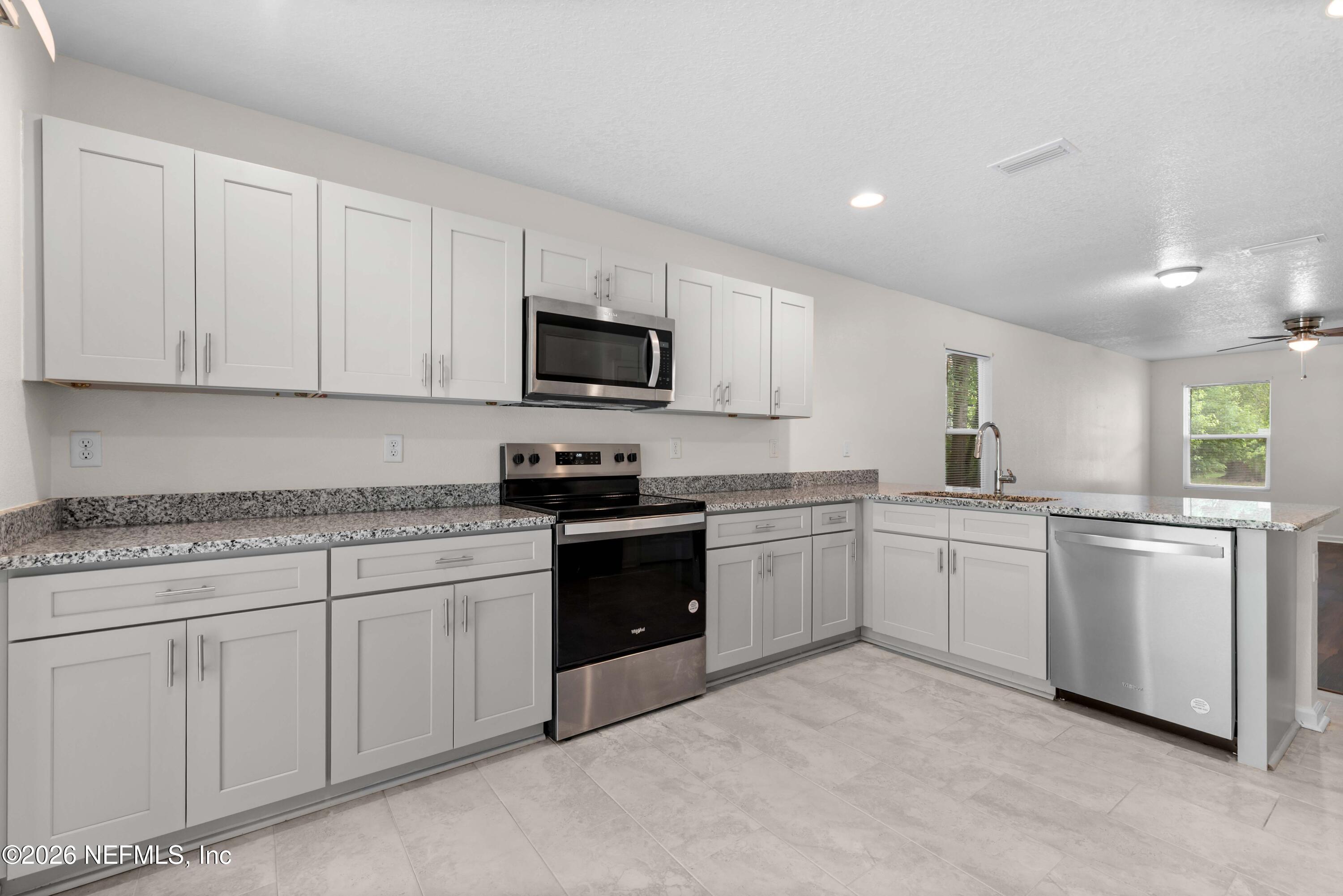 1560 W 30TH Street