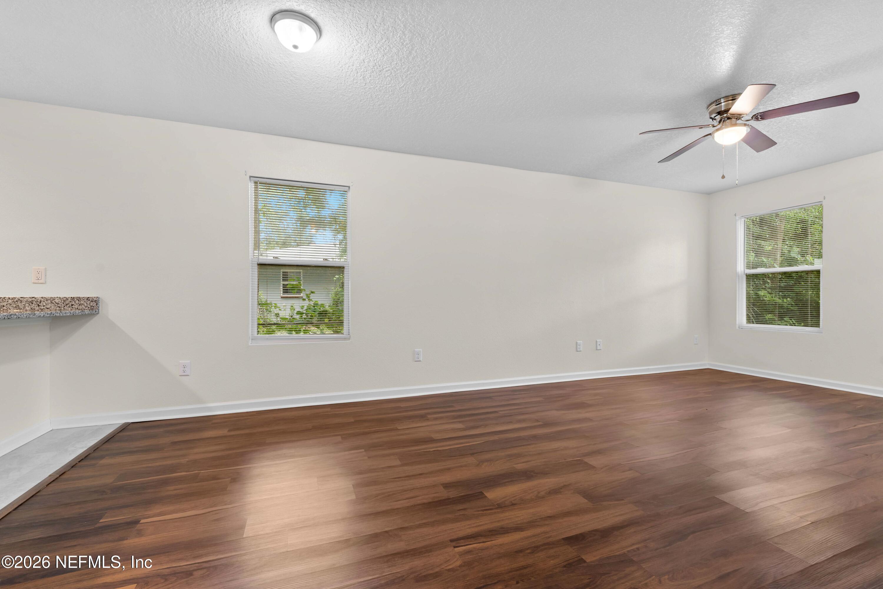 1560 W 30TH Street