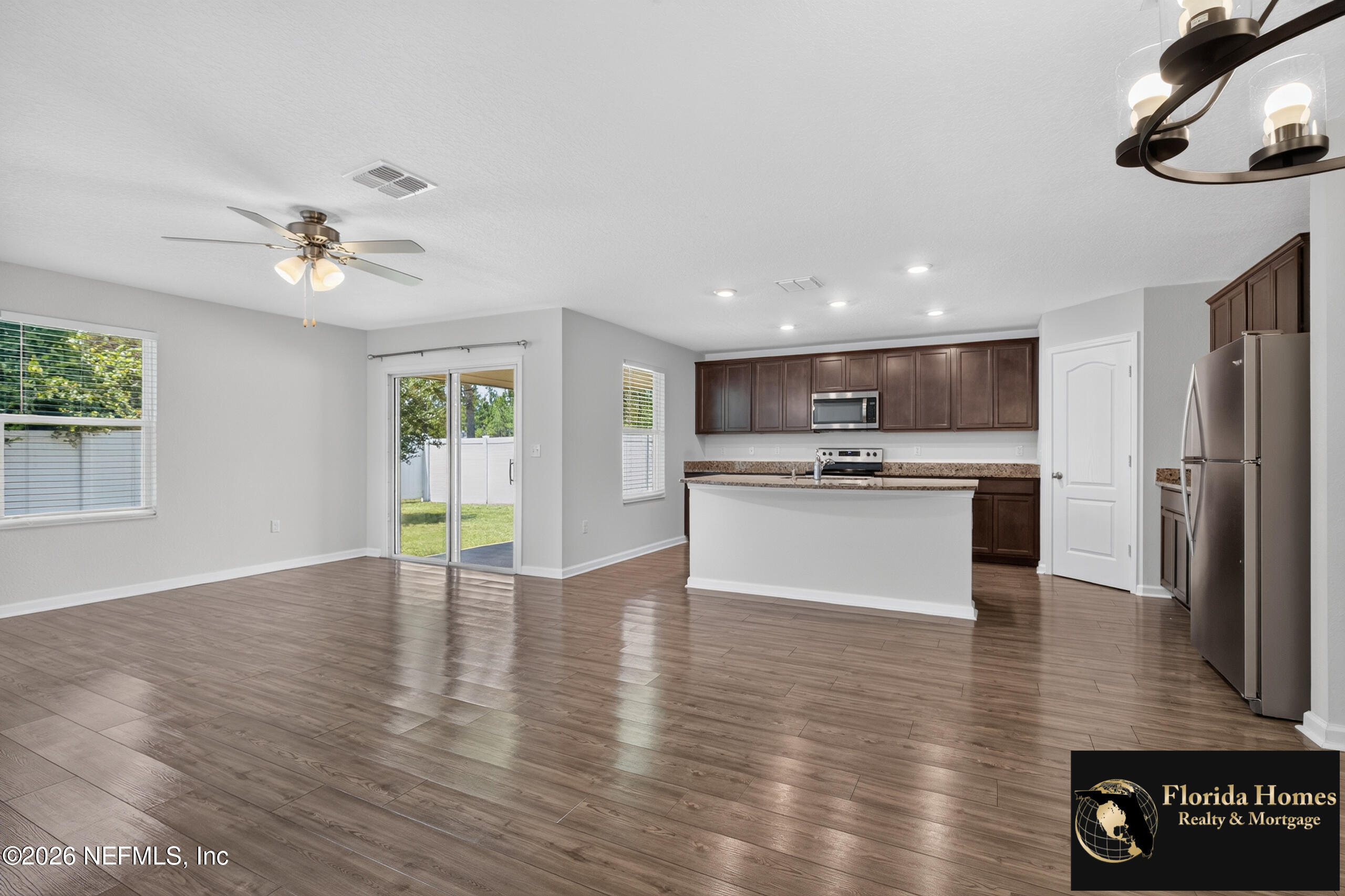 8515 LAKE GEORGE Circle E