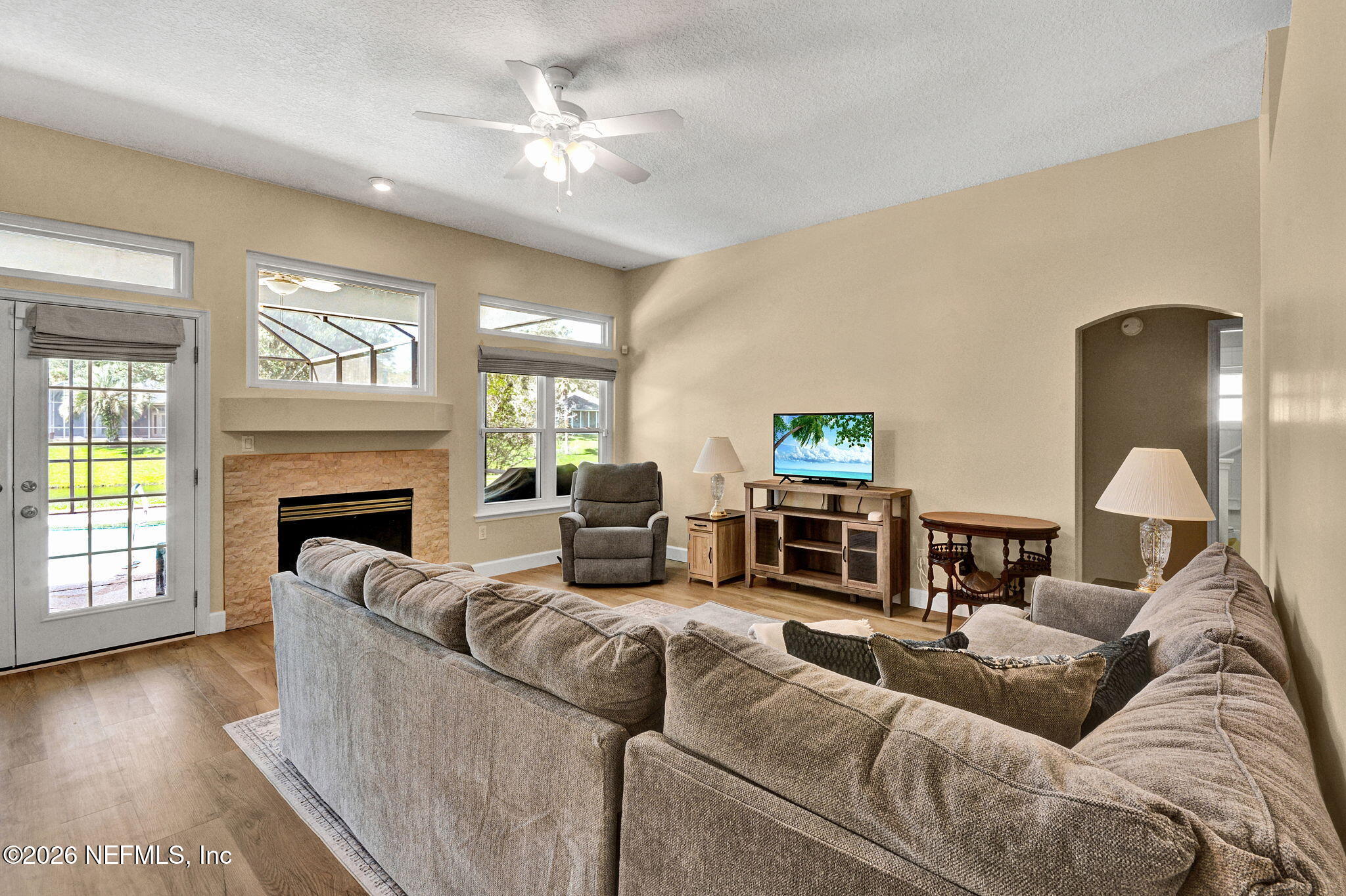 952 BLACKBERRY Lane