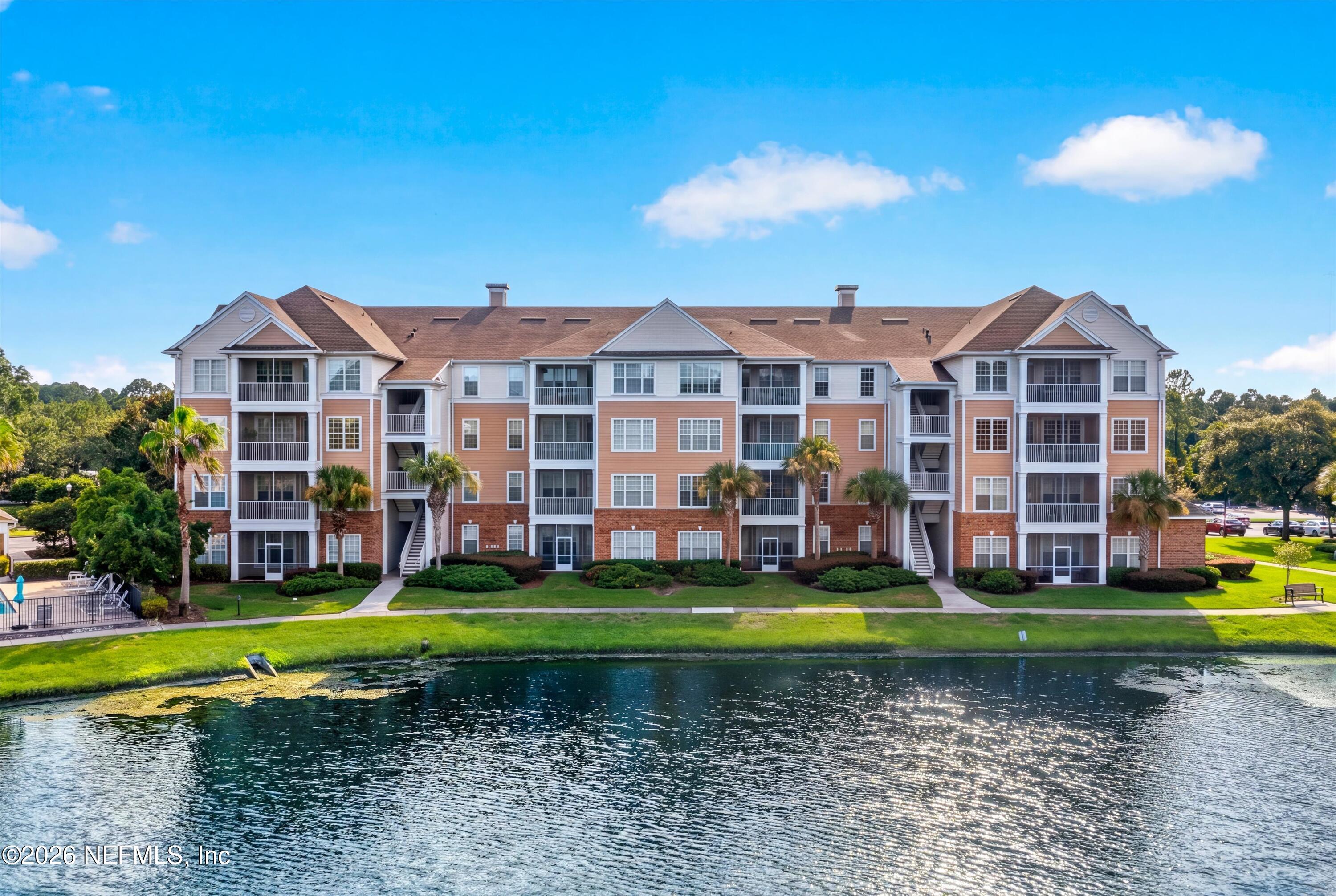11251 CAMPFIELD Drive 1202
