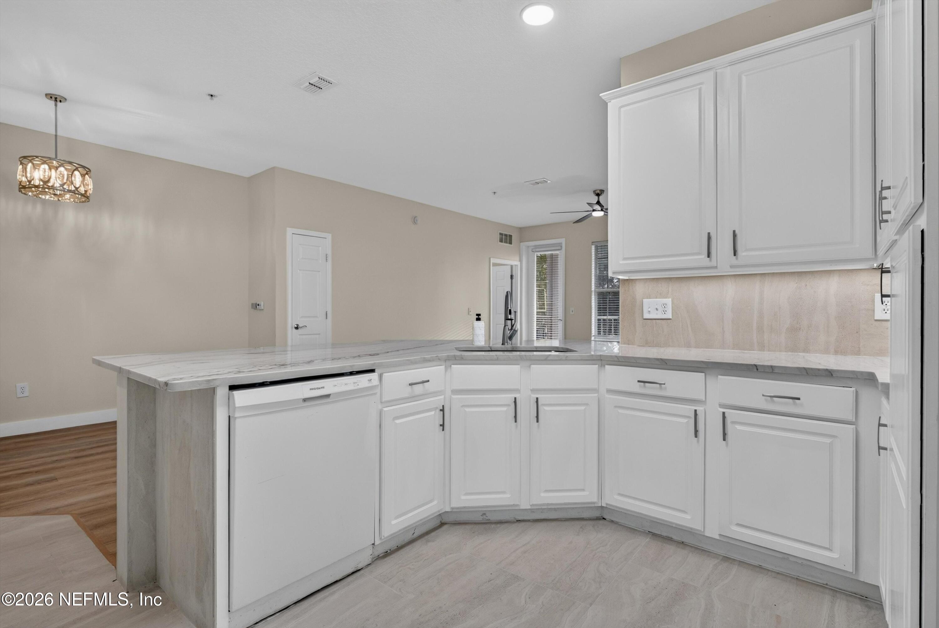 11251 CAMPFIELD Drive 1202
