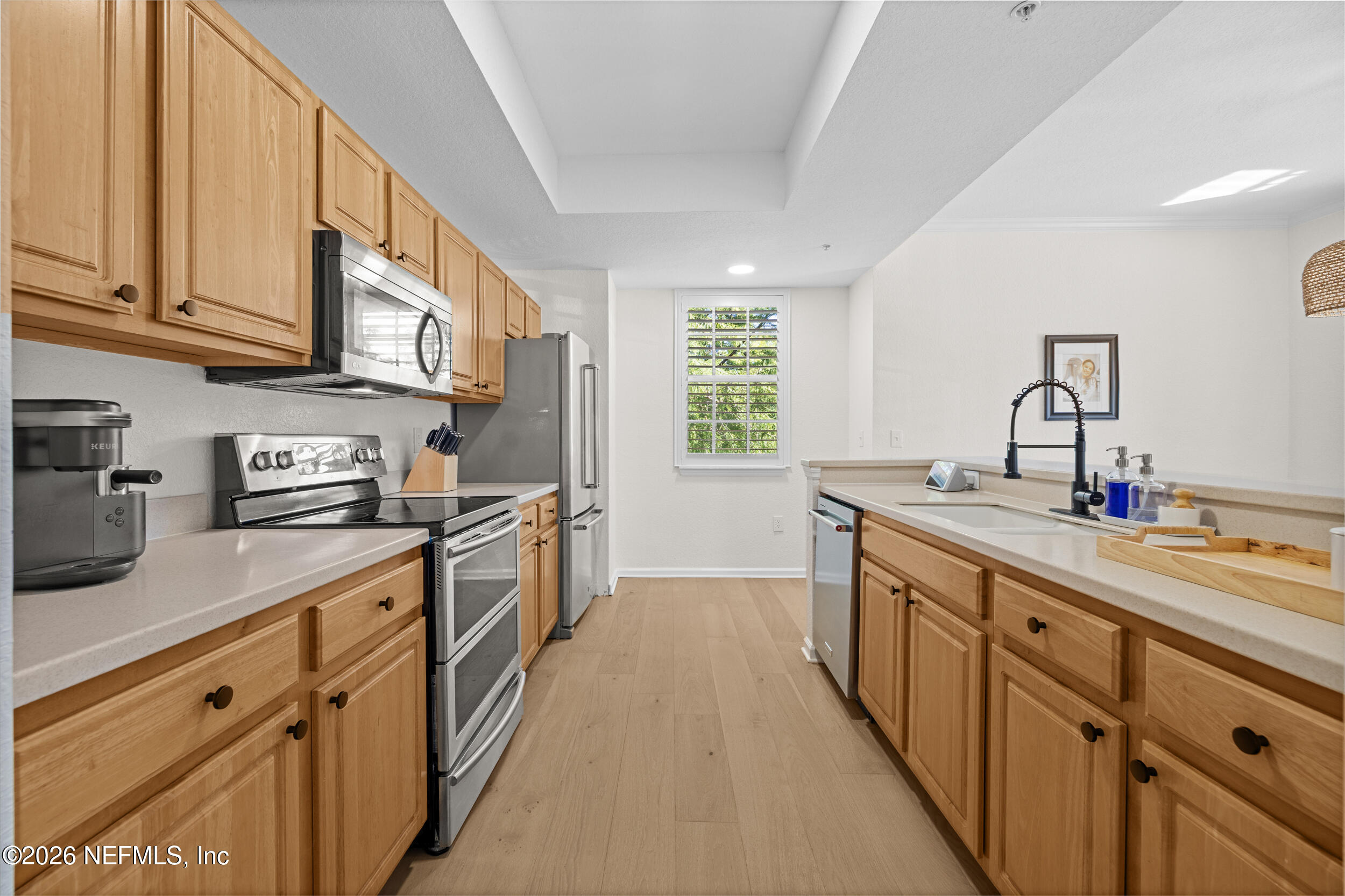 10075 GATE Parkway N 903