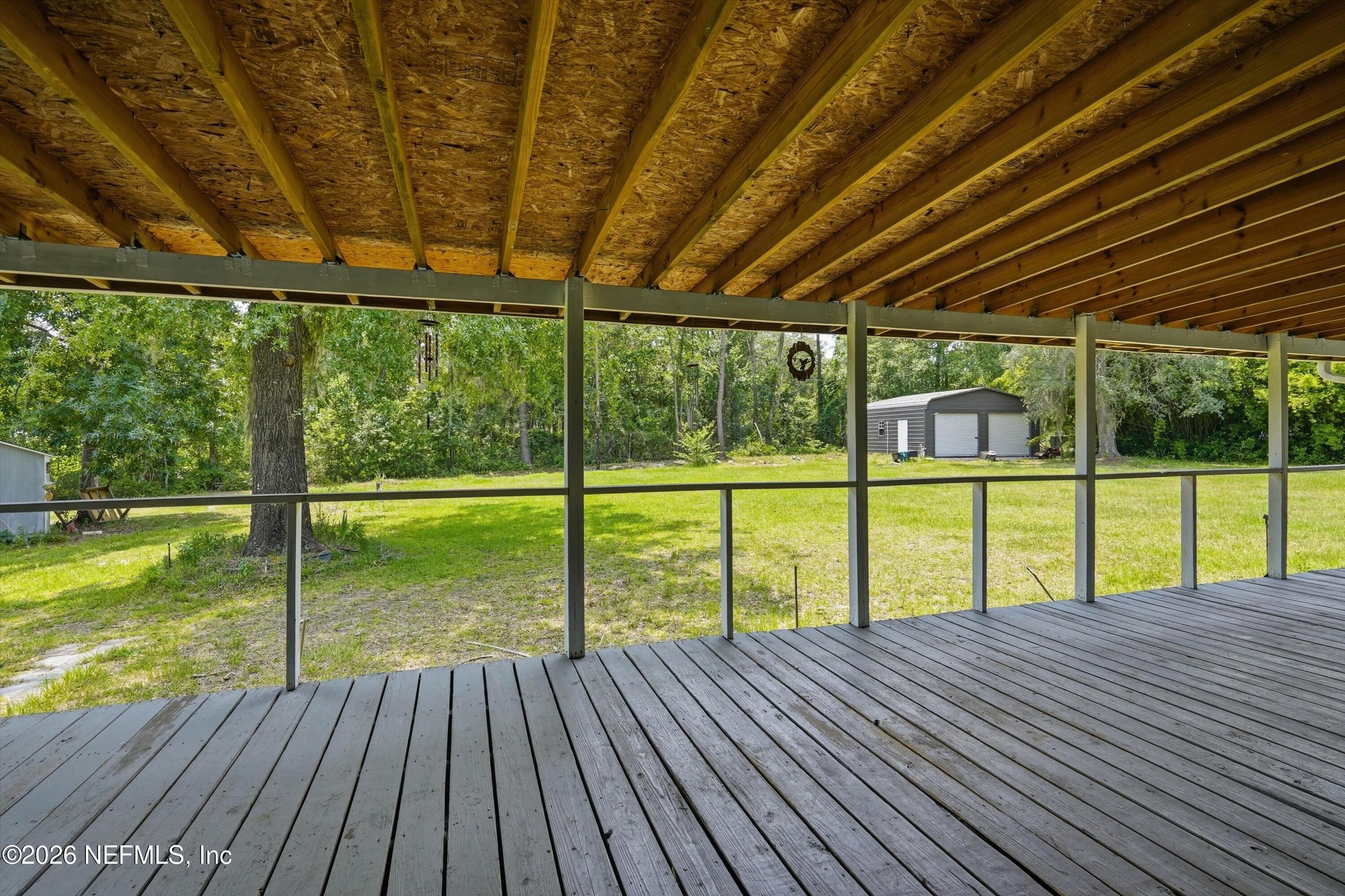 1097 MULBERRY LANDING Road N
