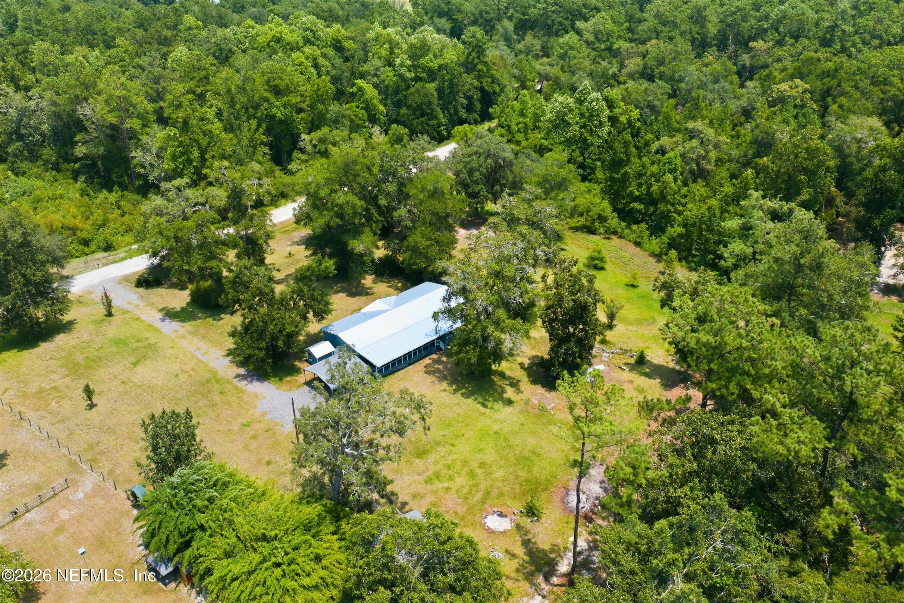 1097 MULBERRY LANDING Road N