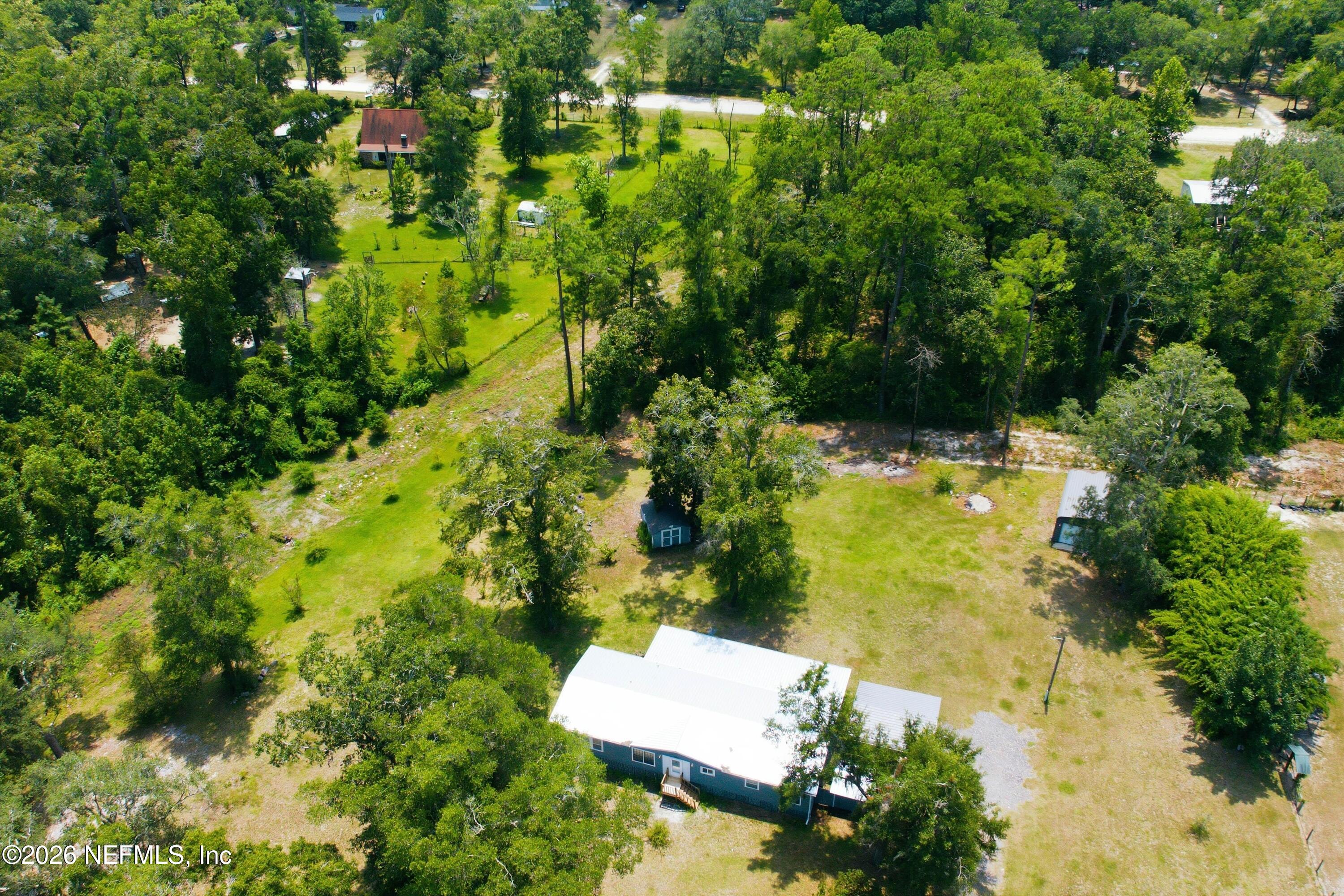 1097 MULBERRY LANDING Road N
