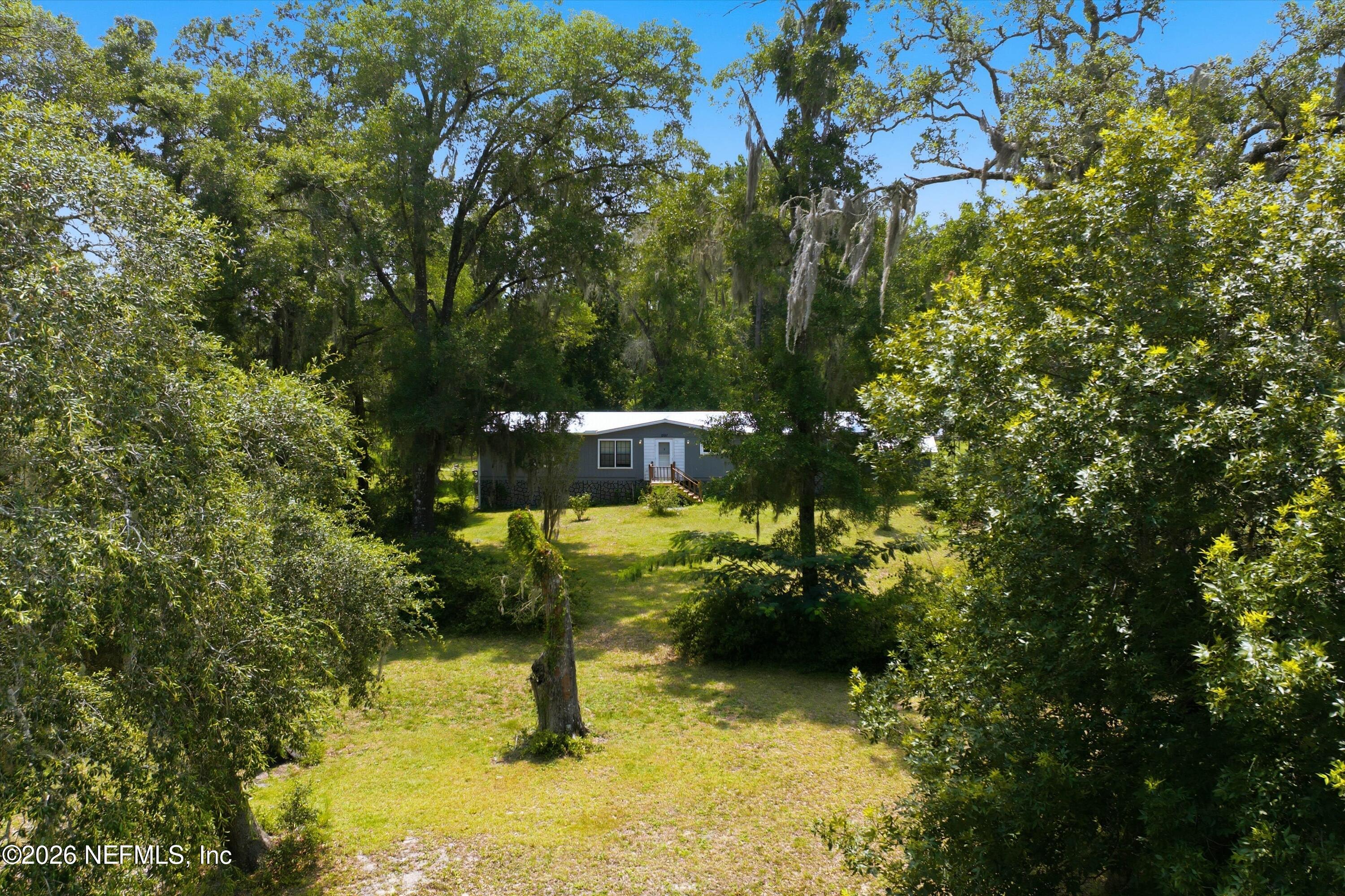 1097 MULBERRY LANDING Road N