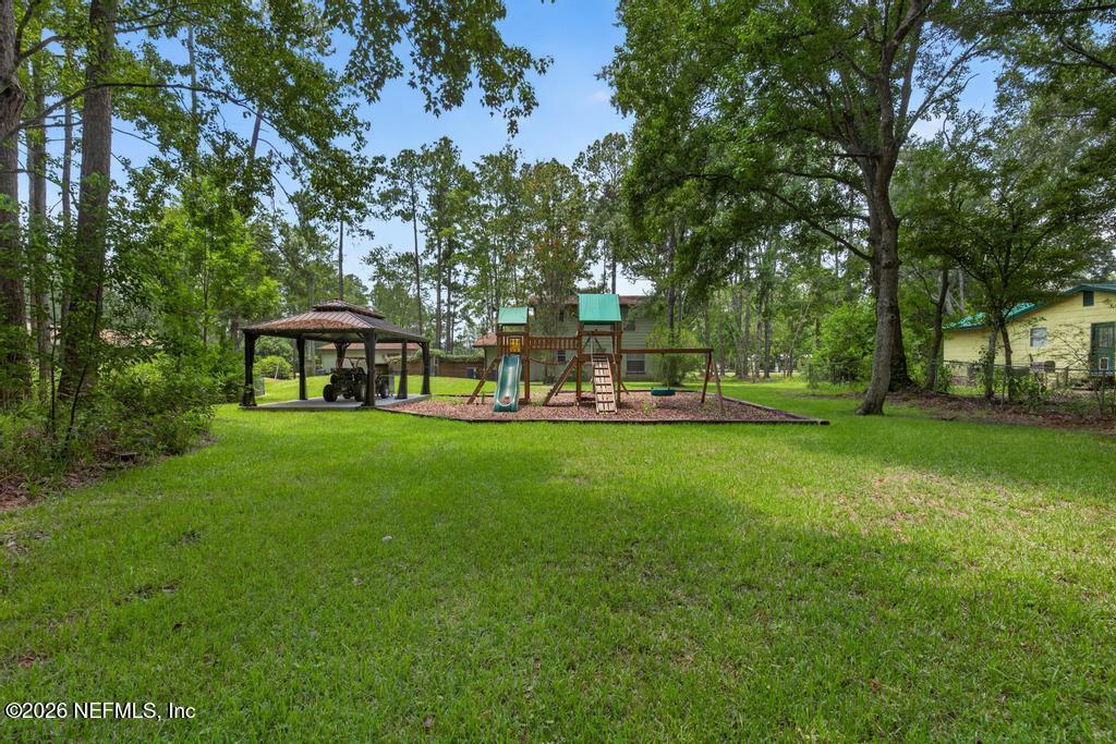 54704 CRAVEY Road