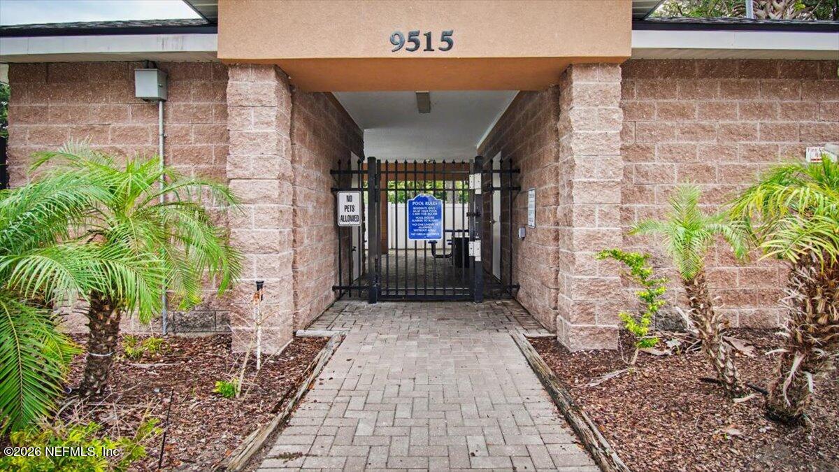 9670 AMARANTE Circle 7